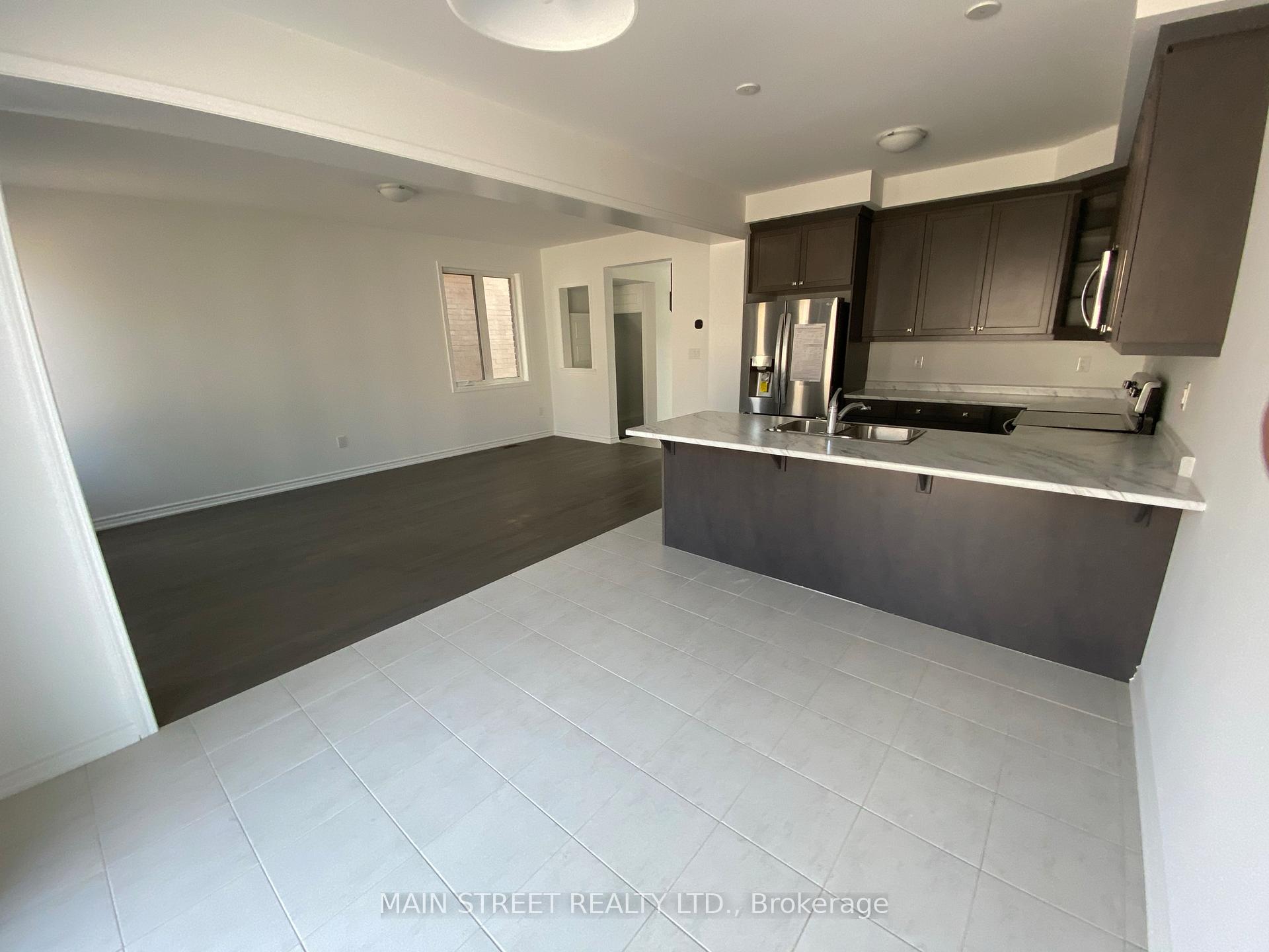 Photo 6 of 785 Whitlock Avenue, Milton, Cobban — HOMEH
