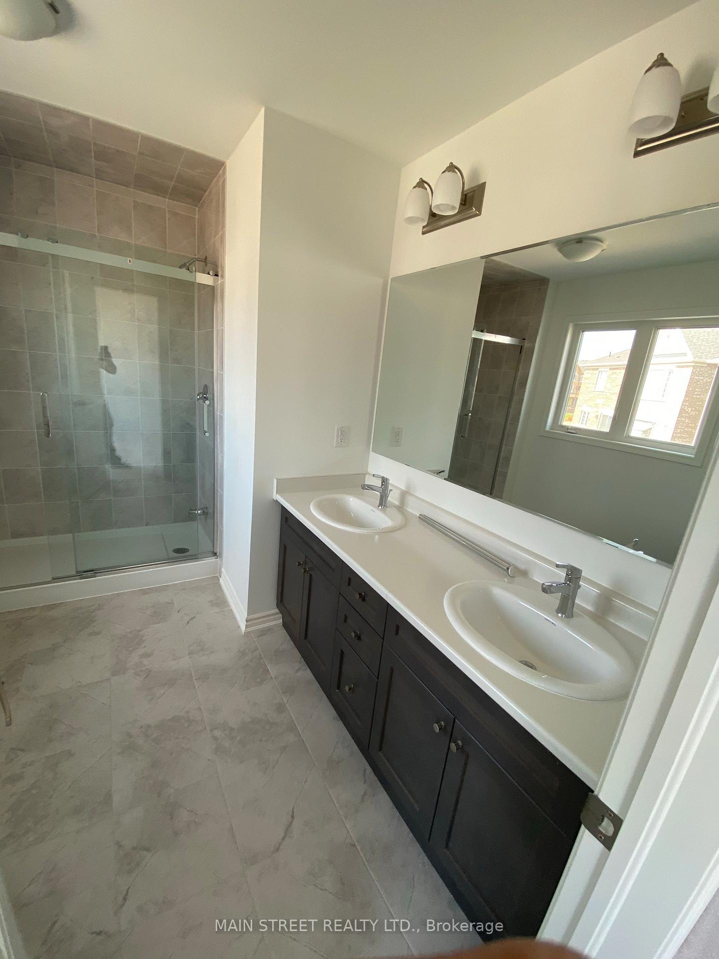 Photo 15 of 785 Whitlock Avenue, Milton, Cobban — HOMEH