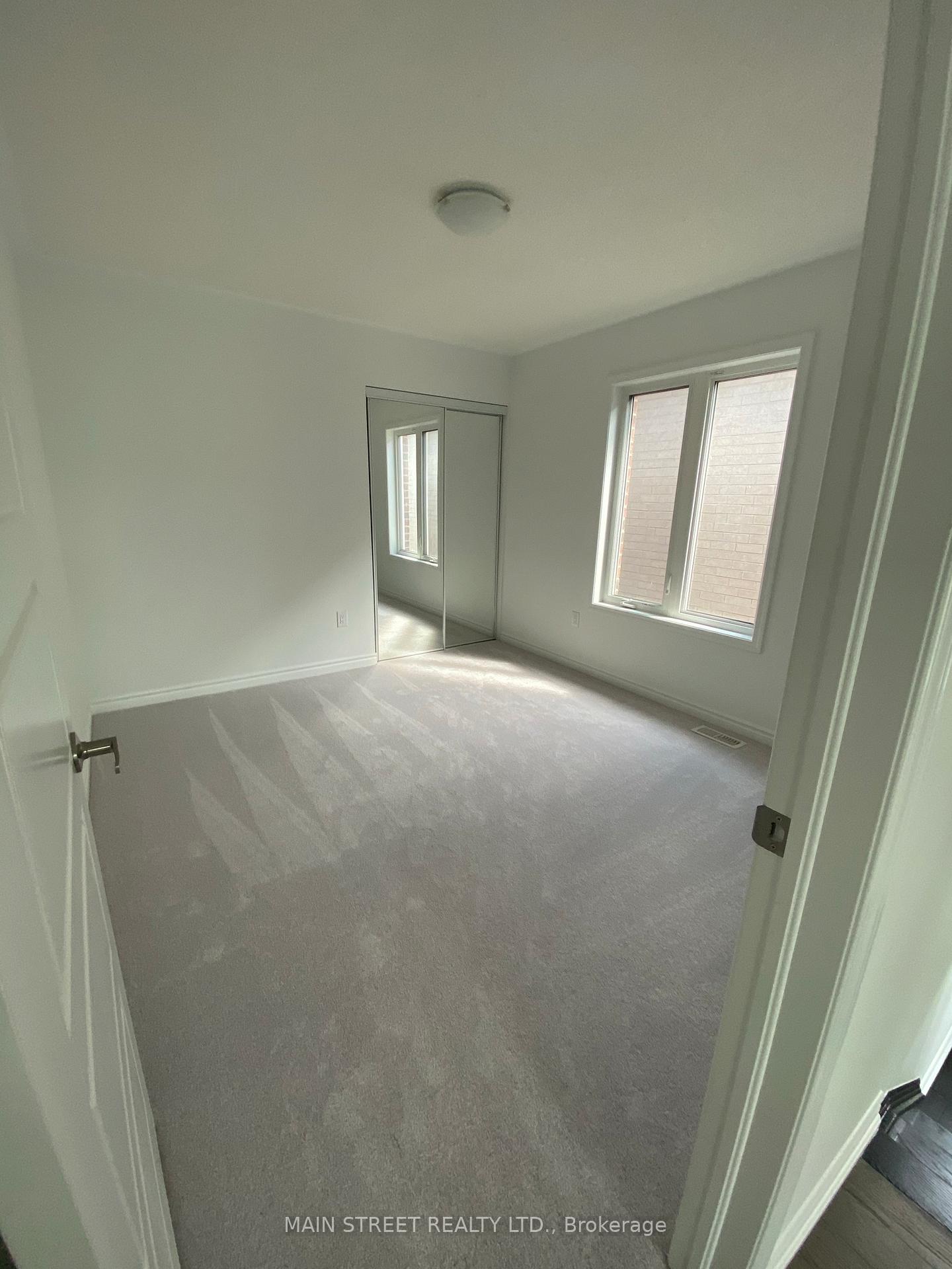 Photo 16 of 785 Whitlock Avenue, Milton, Cobban — HOMEH