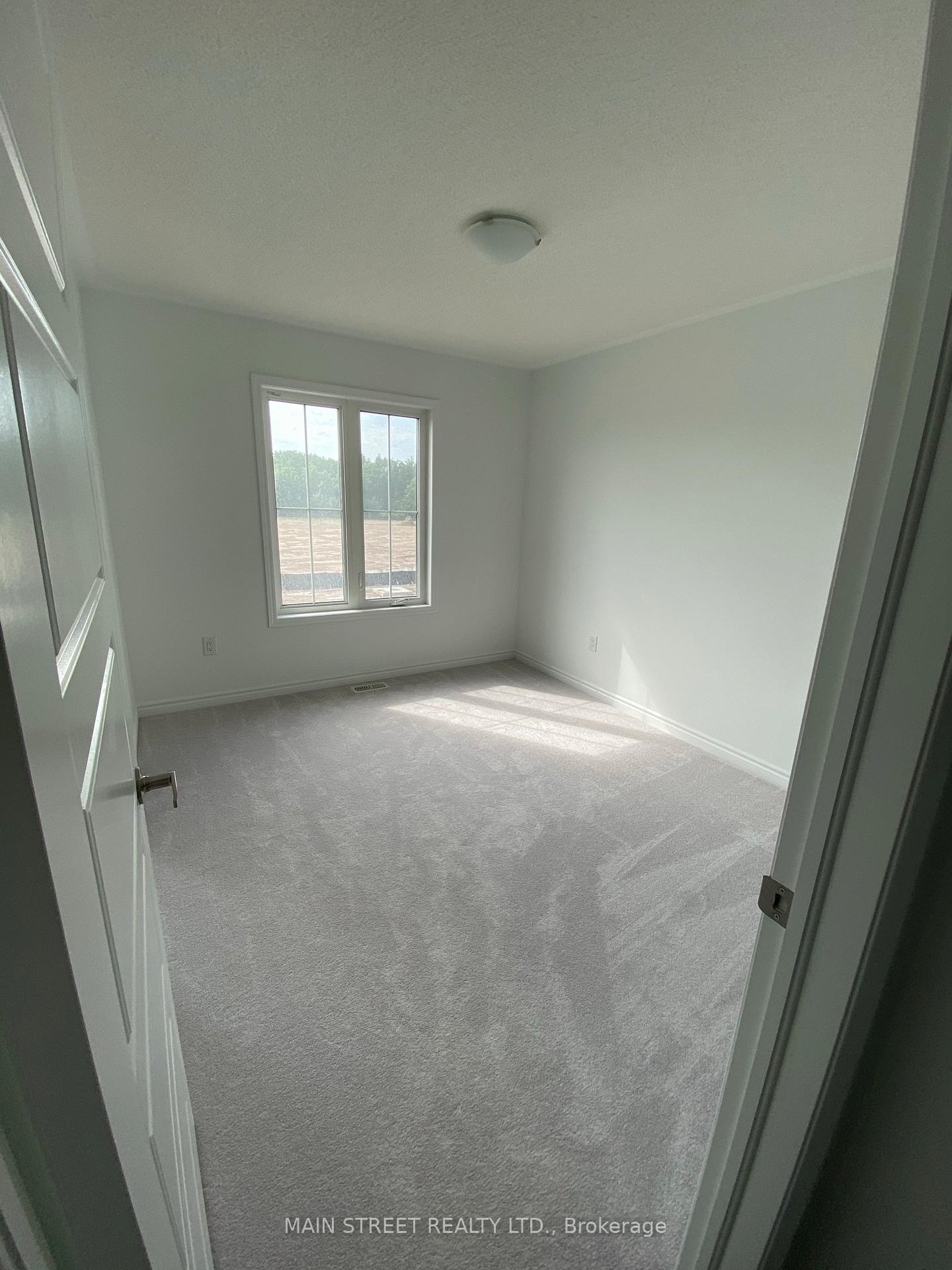 Photo 17 of 785 Whitlock Avenue, Milton, Cobban — HOMEH