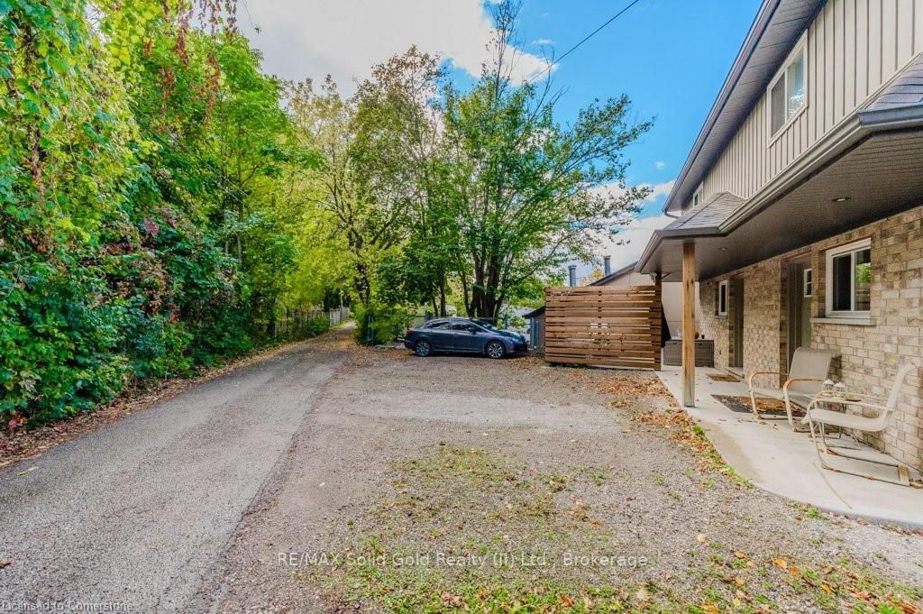 Photo 21 of 331 Victoria Street N, Kitchener — HOMEH