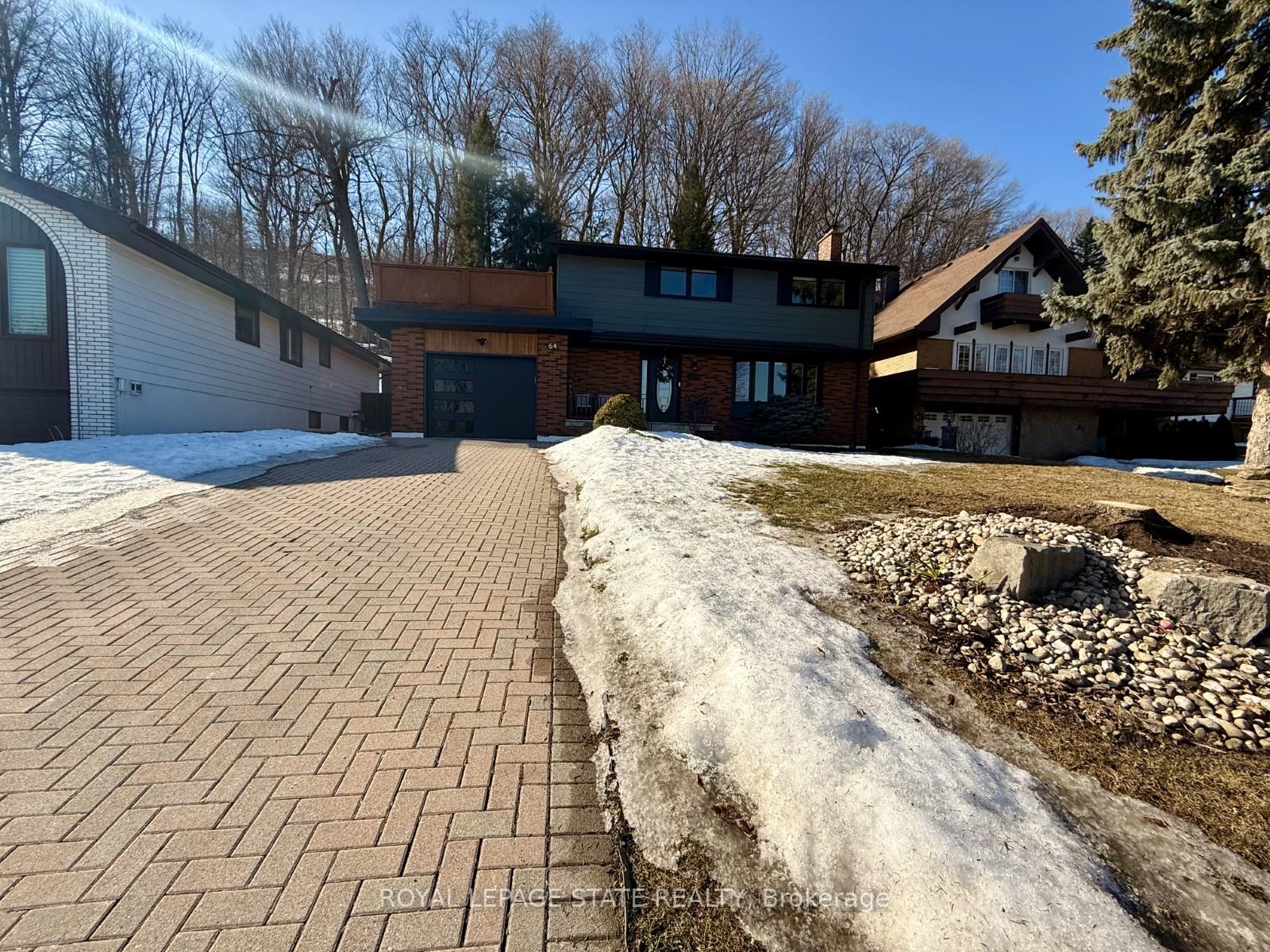 Photo 1 of 64 Maple Drive, Hamilton, Stoney Creek — HOMEH