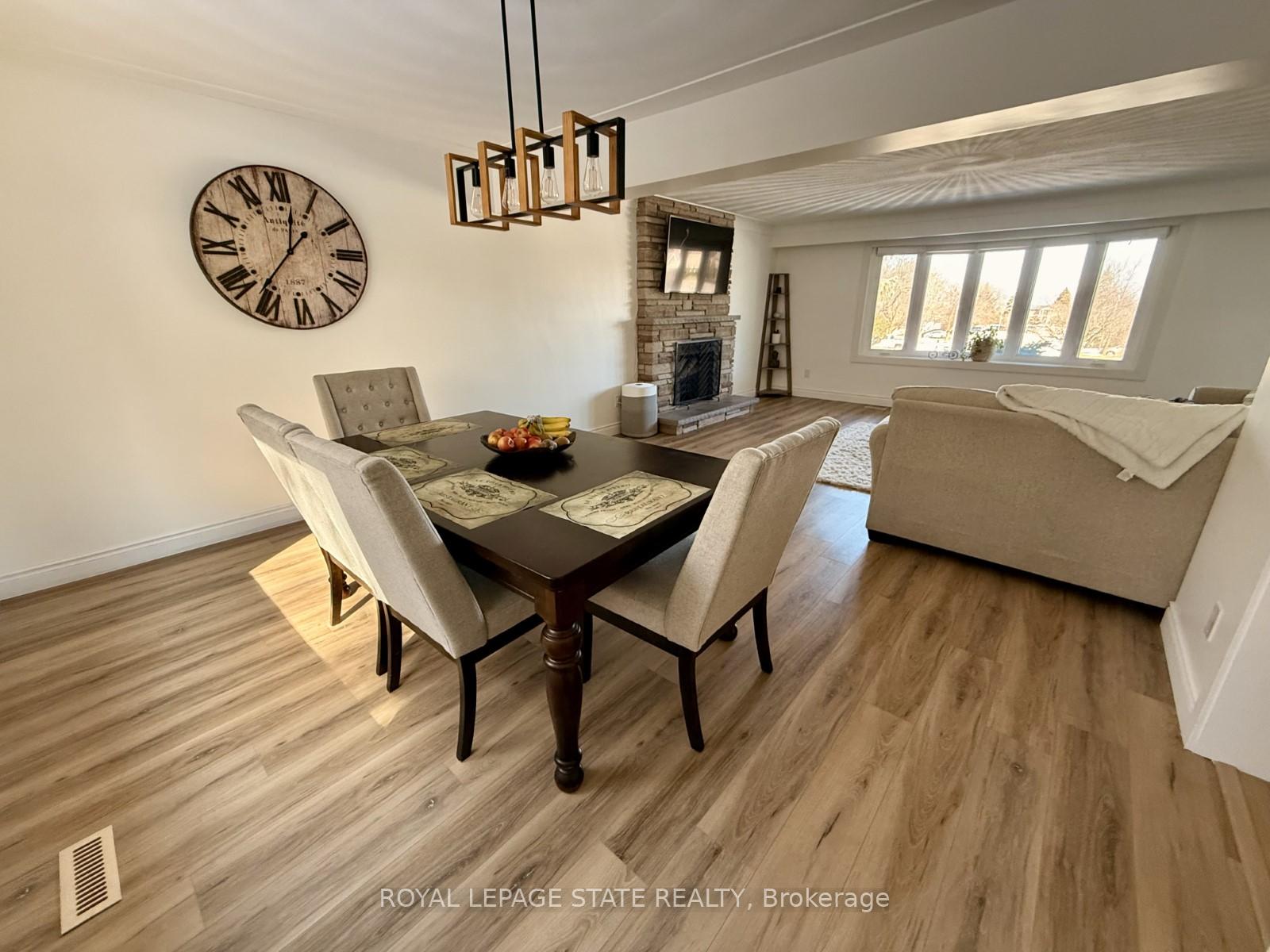 Photo 6 of 64 Maple Drive, Hamilton, Stoney Creek — HOMEH