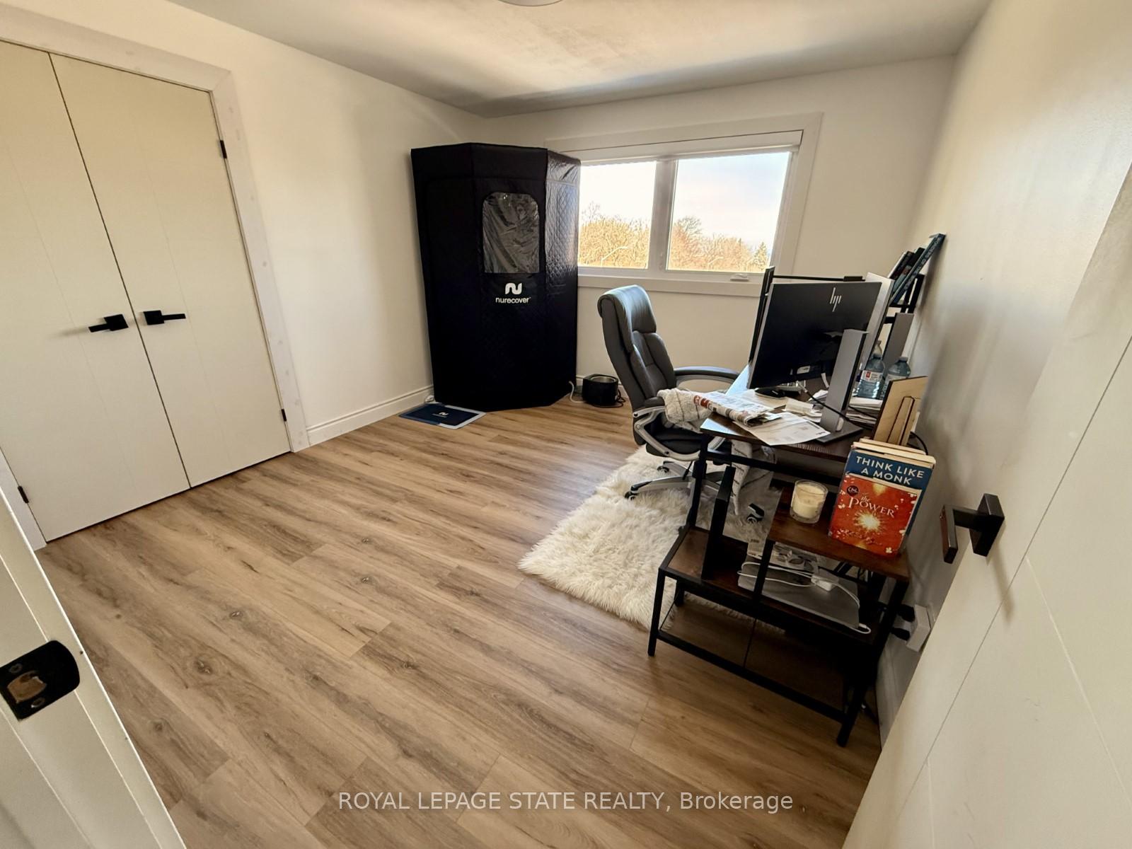 Photo 12 of 64 Maple Drive, Hamilton, Stoney Creek — HOMEH