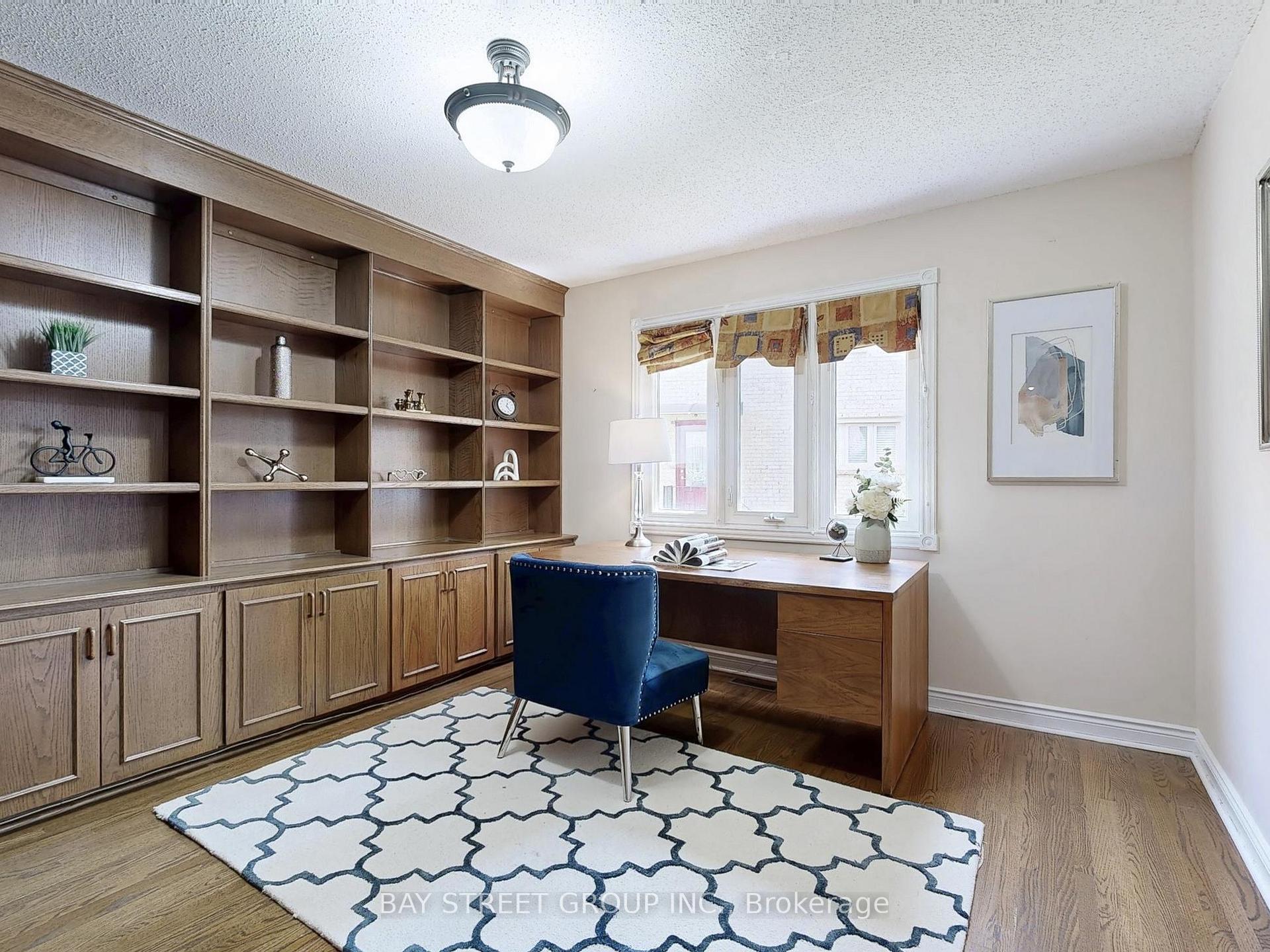 Photo 14 of 1 Lunau Lane, Markham, Aileen-Willowbrook — HOMEH