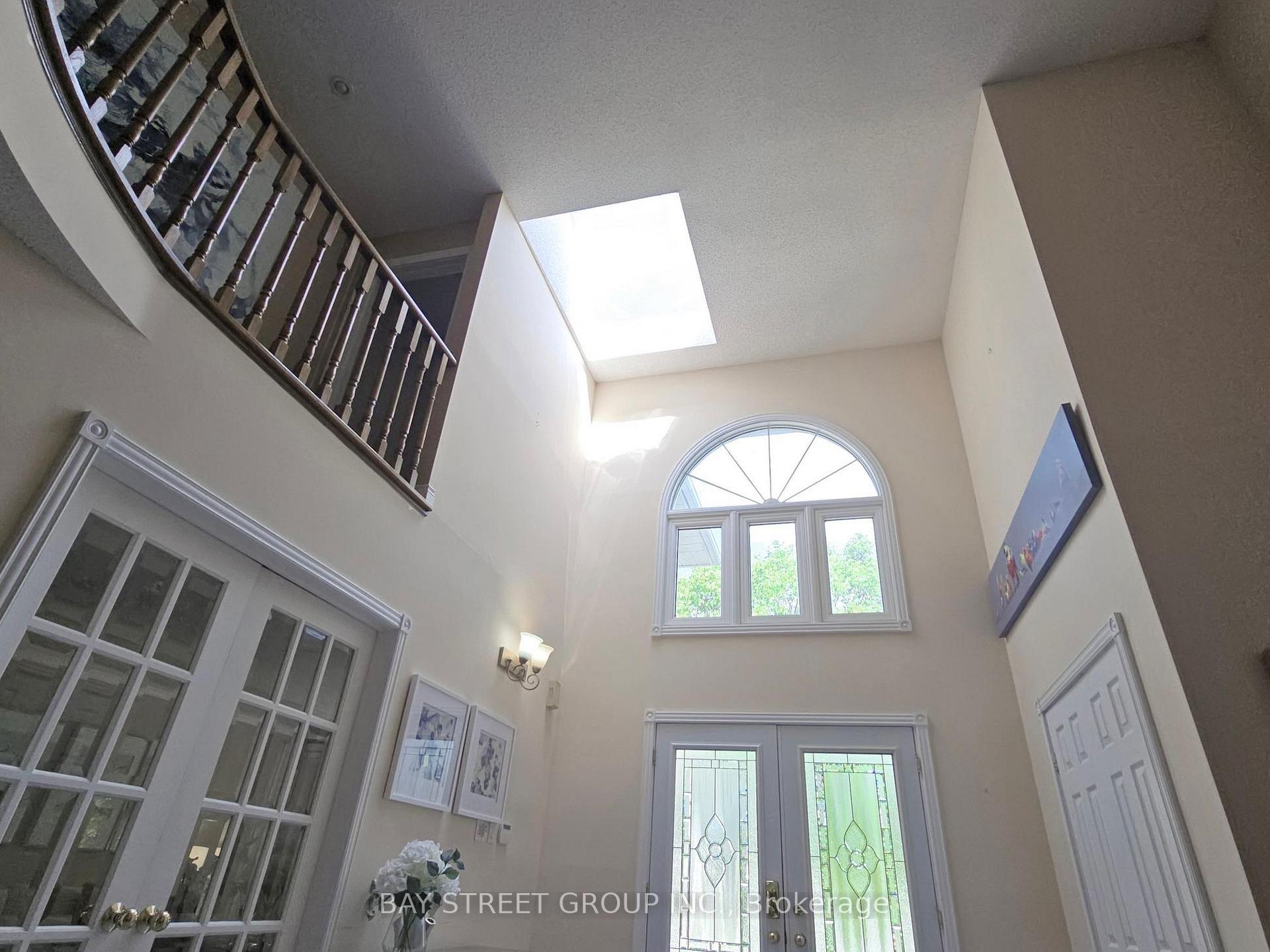 Photo 18 of 1 Lunau Lane, Markham, Aileen-Willowbrook — HOMEH