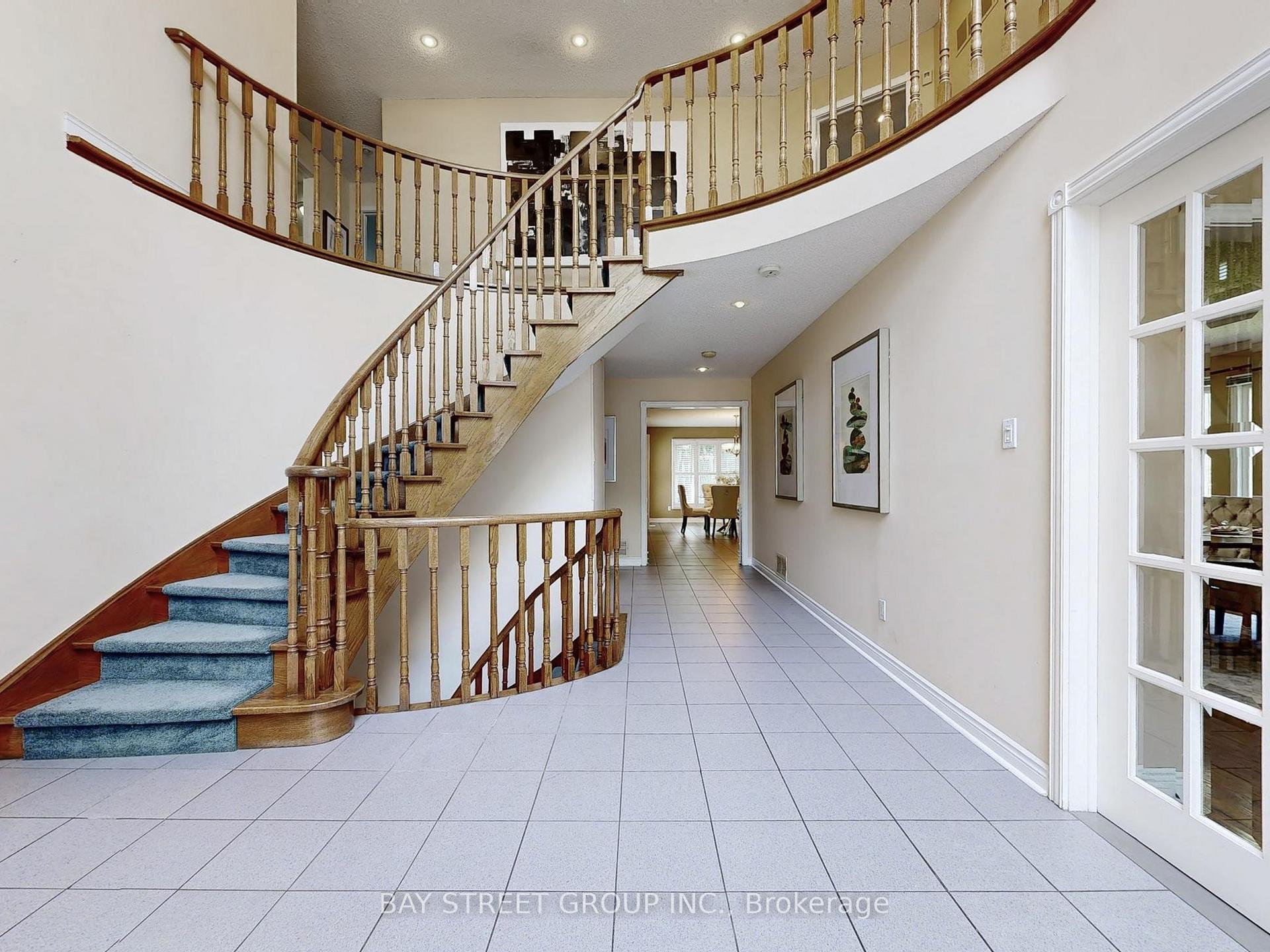 Photo 19 of 1 Lunau Lane, Markham, Aileen-Willowbrook — HOMEH