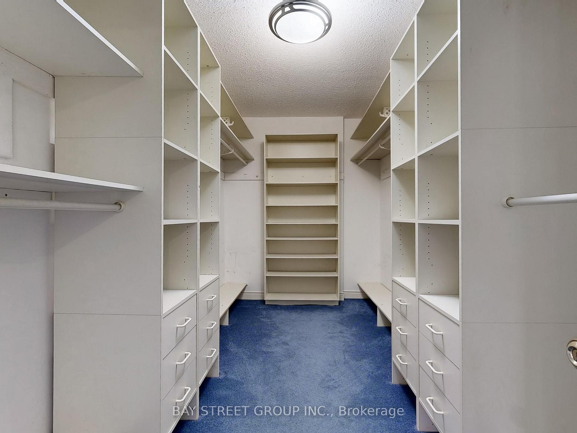 Photo 25 of 1 Lunau Lane, Markham, Aileen-Willowbrook — HOMEH