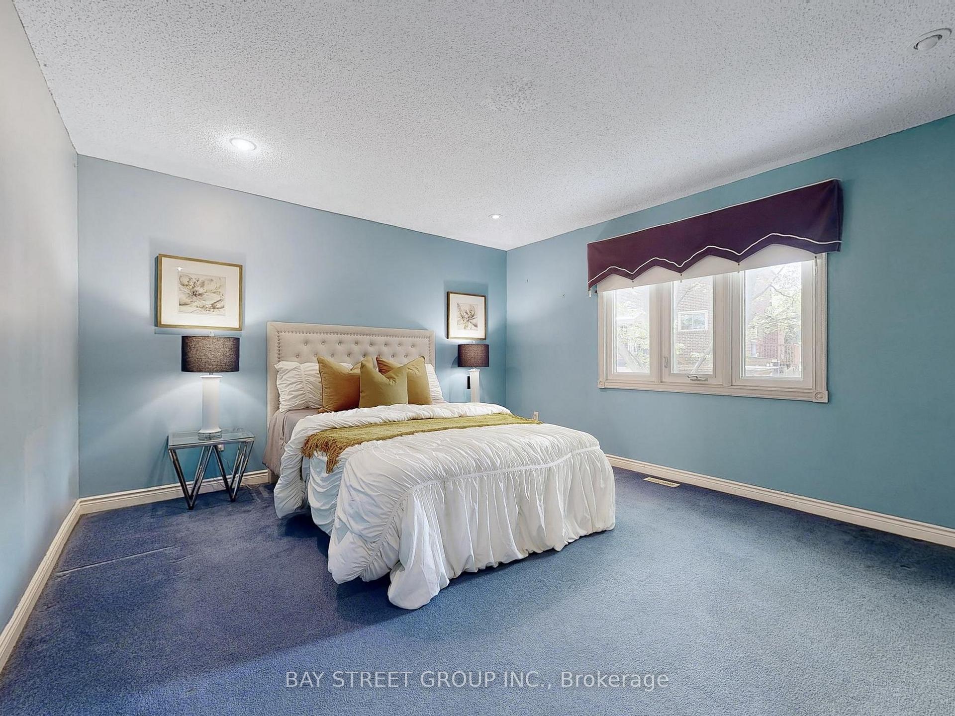 Photo 29 of 1 Lunau Lane, Markham, Aileen-Willowbrook — HOMEH