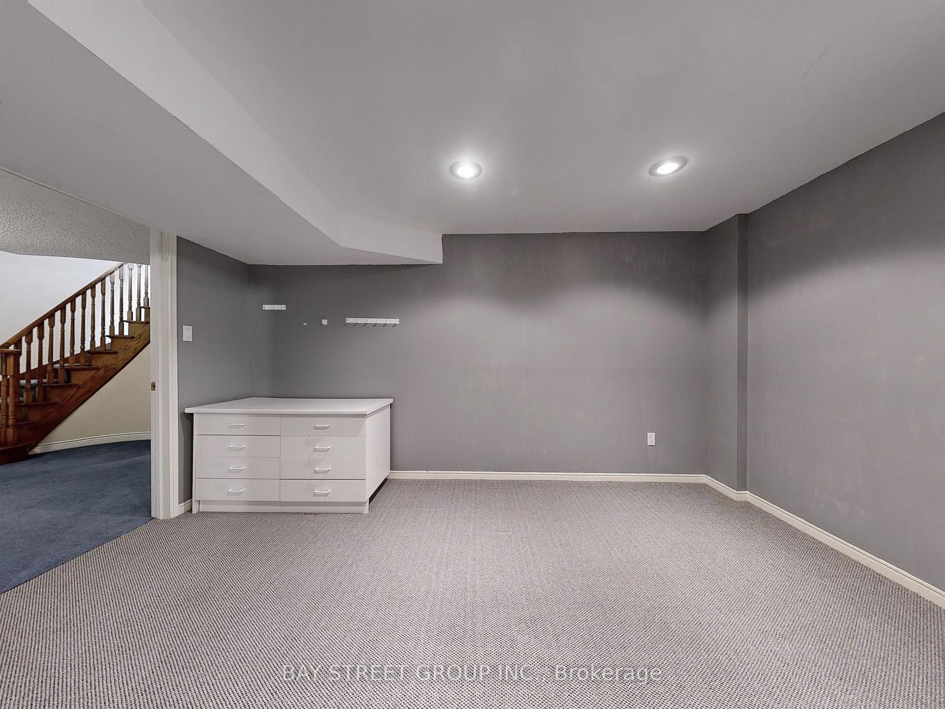 Photo 39 of 1 Lunau Lane, Markham, Aileen-Willowbrook — HOMEH