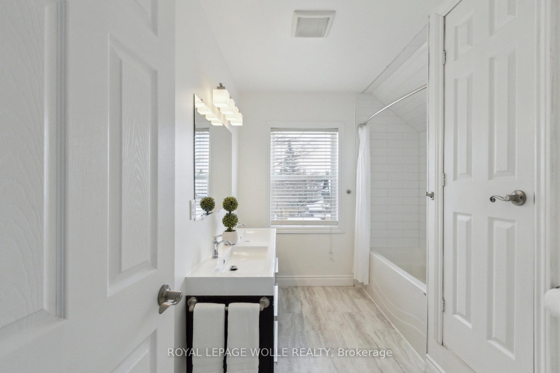 Photo 19 of 169 Cameron Street N, Kitchener, Auditorium — HOMEH
