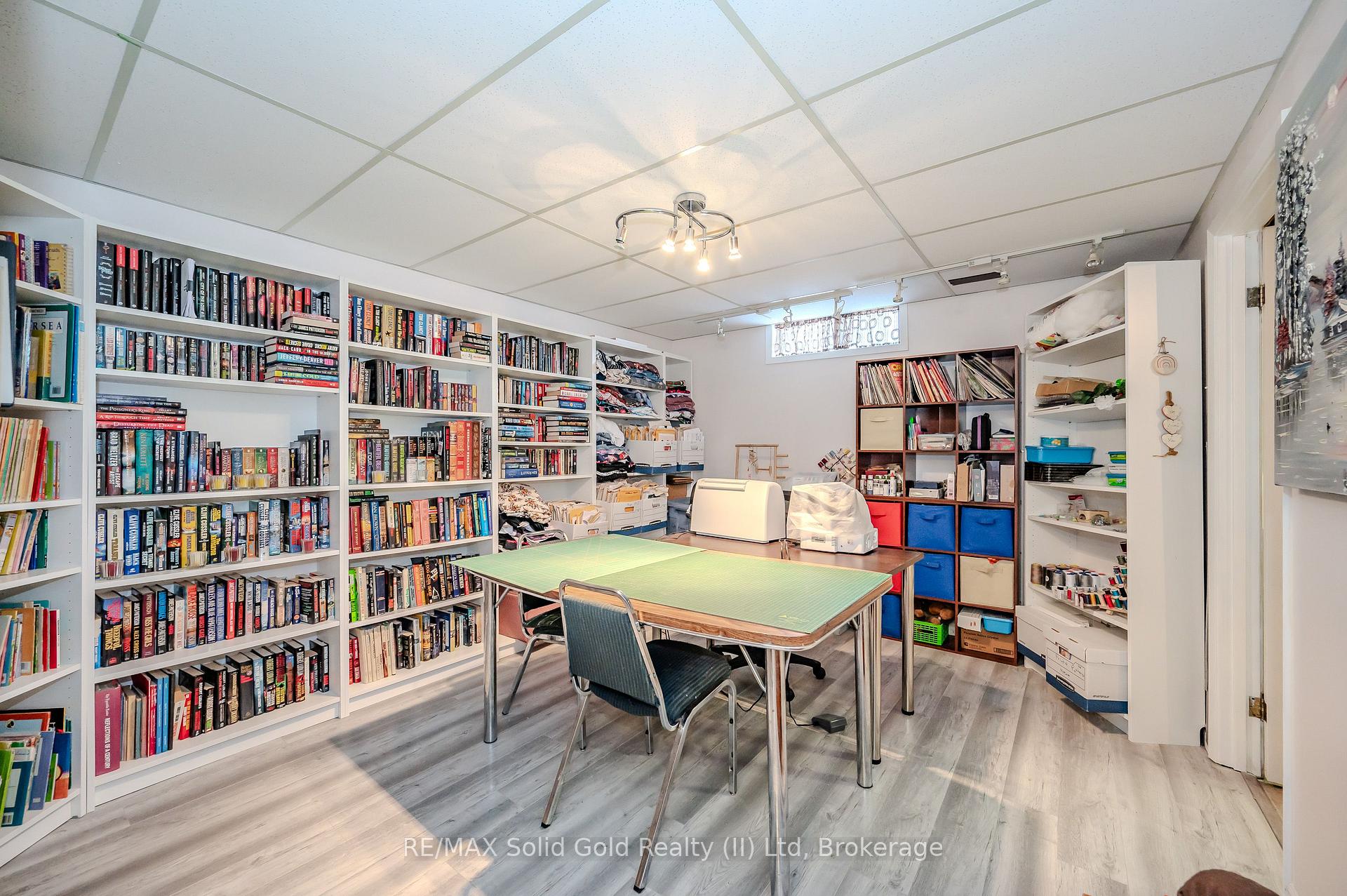 Photo 32 of 120 Albion Court, Kitchener — HOMEH