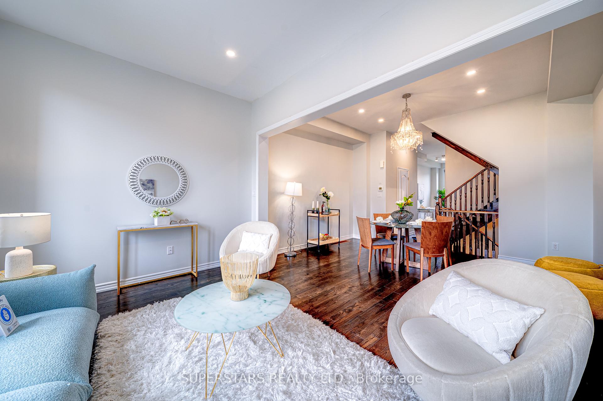 Photo 10 of 6 Hyderabad Lane, Markham, Greensborough — HOMEH