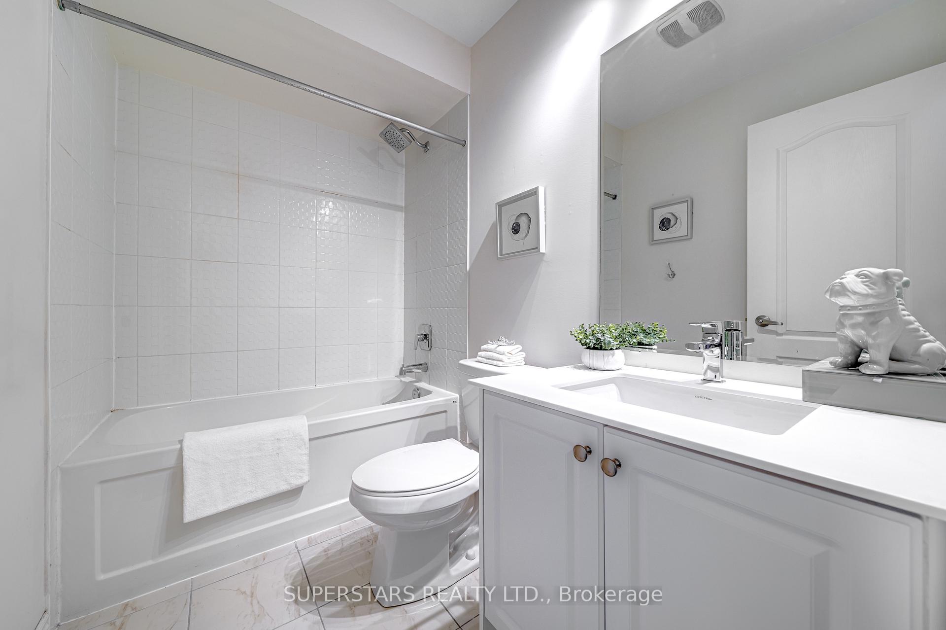 Photo 16 of 6 Hyderabad Lane, Markham, Greensborough — HOMEH
