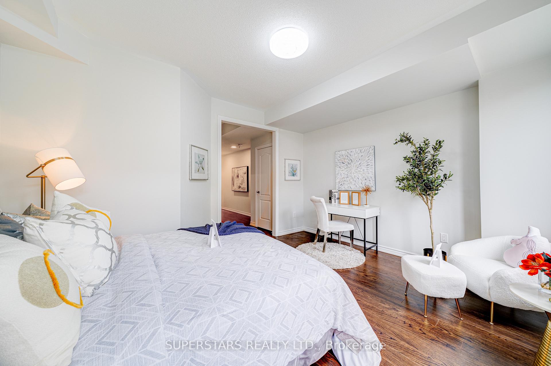 Photo 18 of 6 Hyderabad Lane, Markham, Greensborough — HOMEH