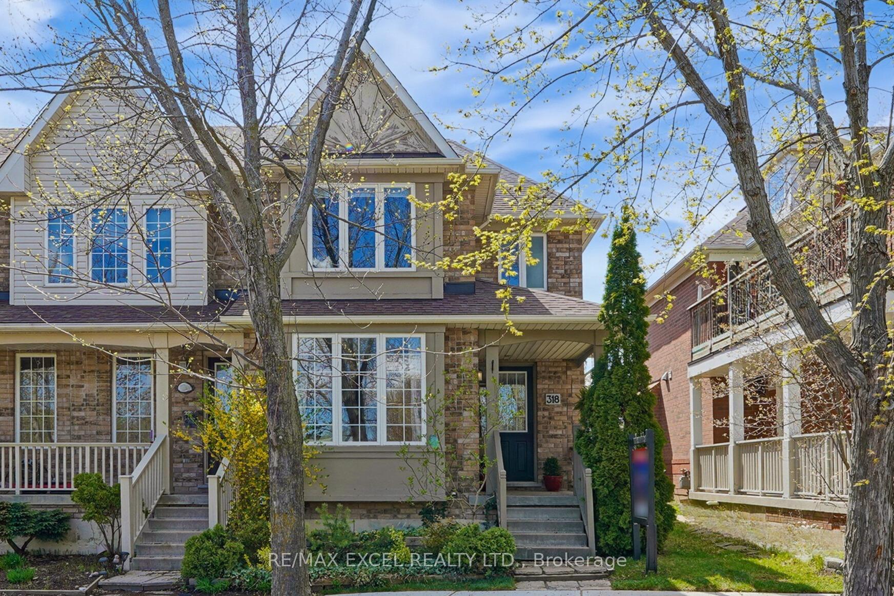 Front of 318 Country Glen Road