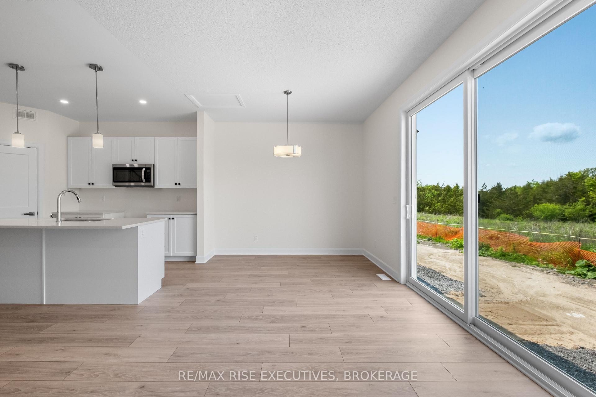 Photo 13 of 412 Buckthorn Drive, Kingston, City Northwest — HOMEH