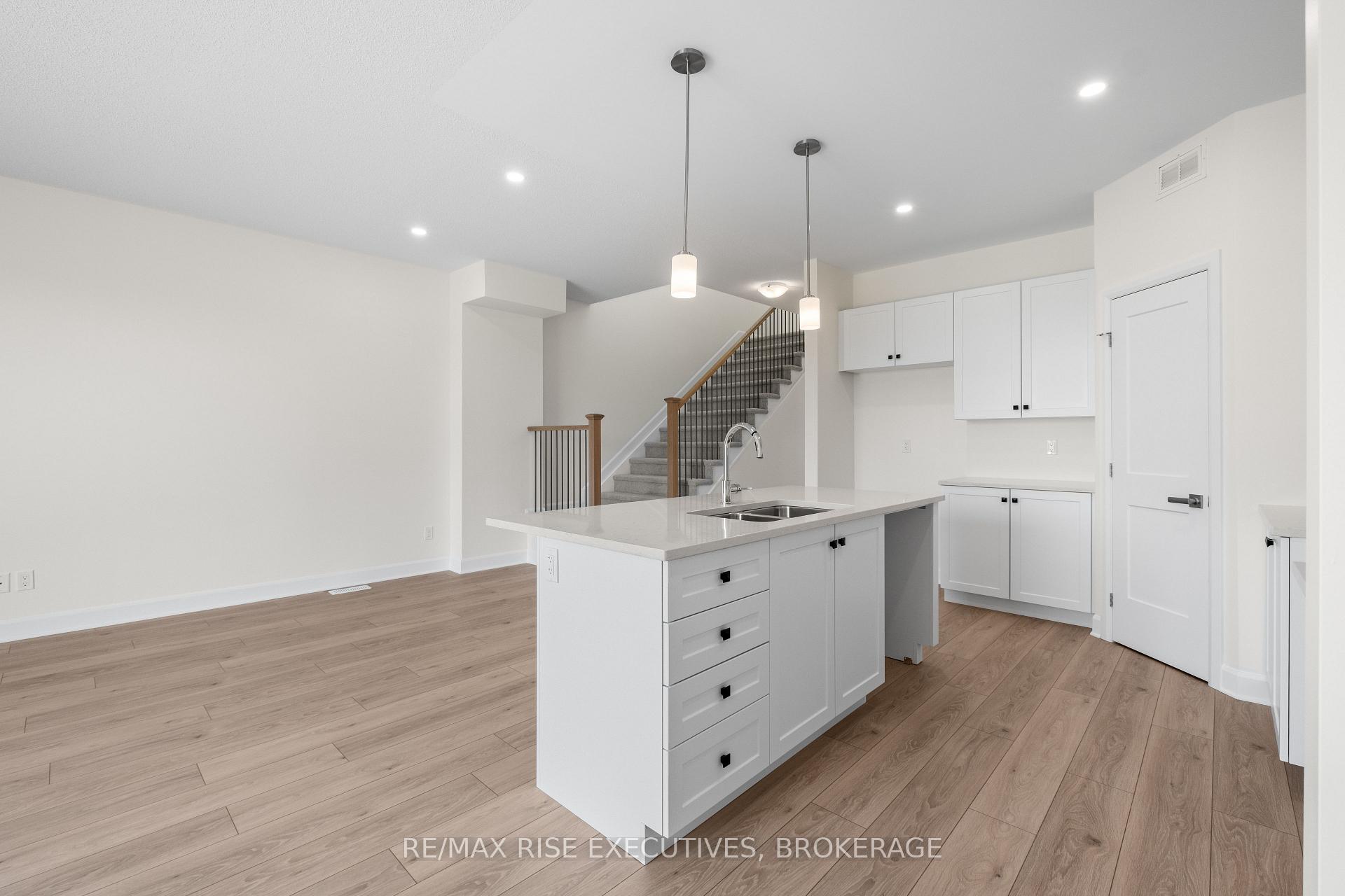 Photo 15 of 412 Buckthorn Drive, Kingston, City Northwest — HOMEH