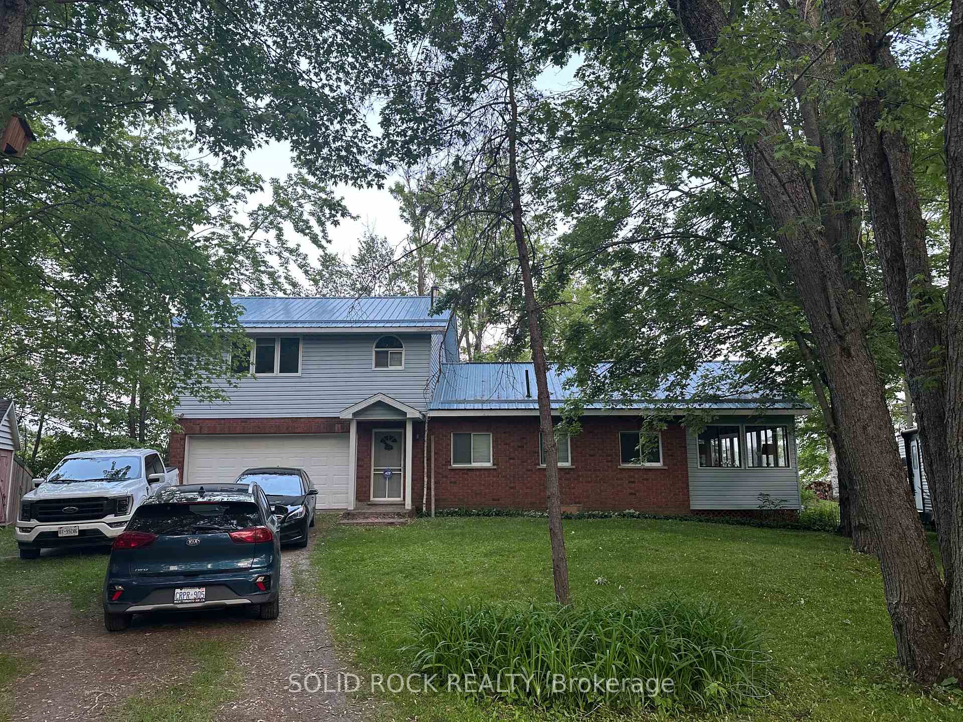 Front of 98 Mcleish Drive