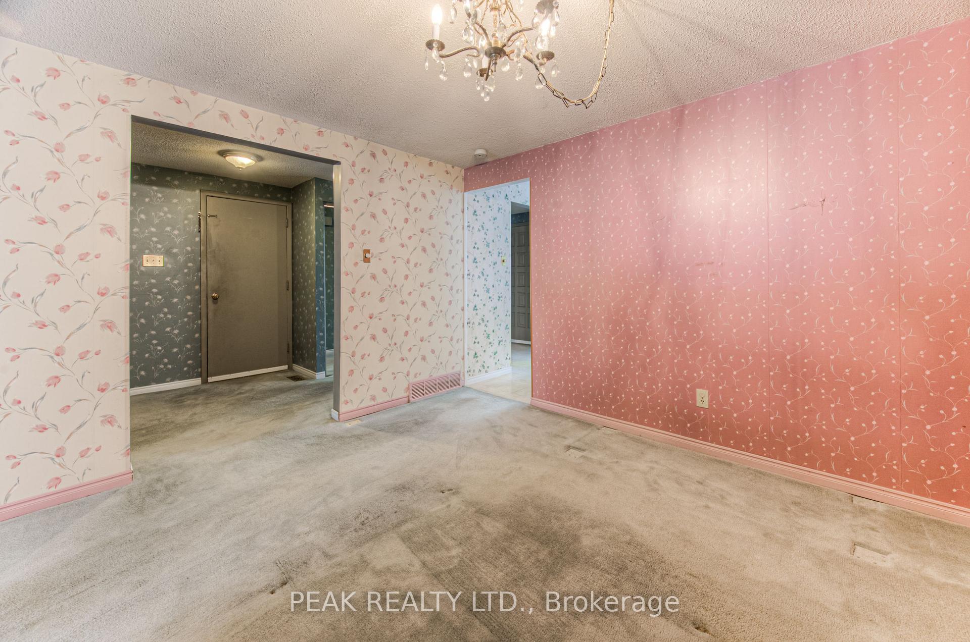 Photo 16 of 83 Blackwell Drive, Kitchener — HOMEH