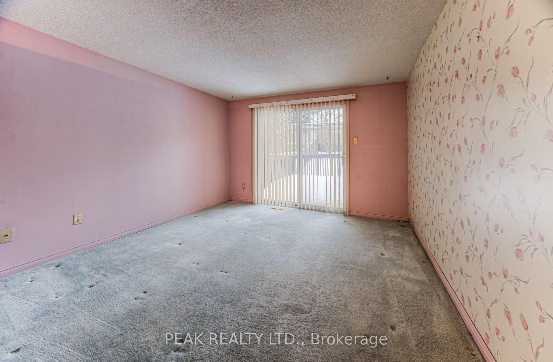 Photo 17 of 83 Blackwell Drive, Kitchener — HOMEH