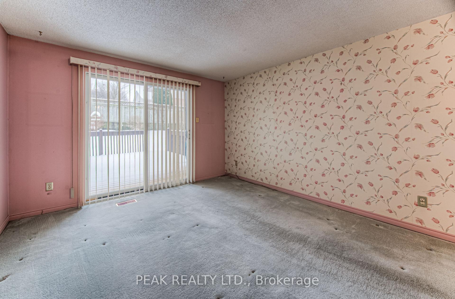 Photo 18 of 83 Blackwell Drive, Kitchener — HOMEH