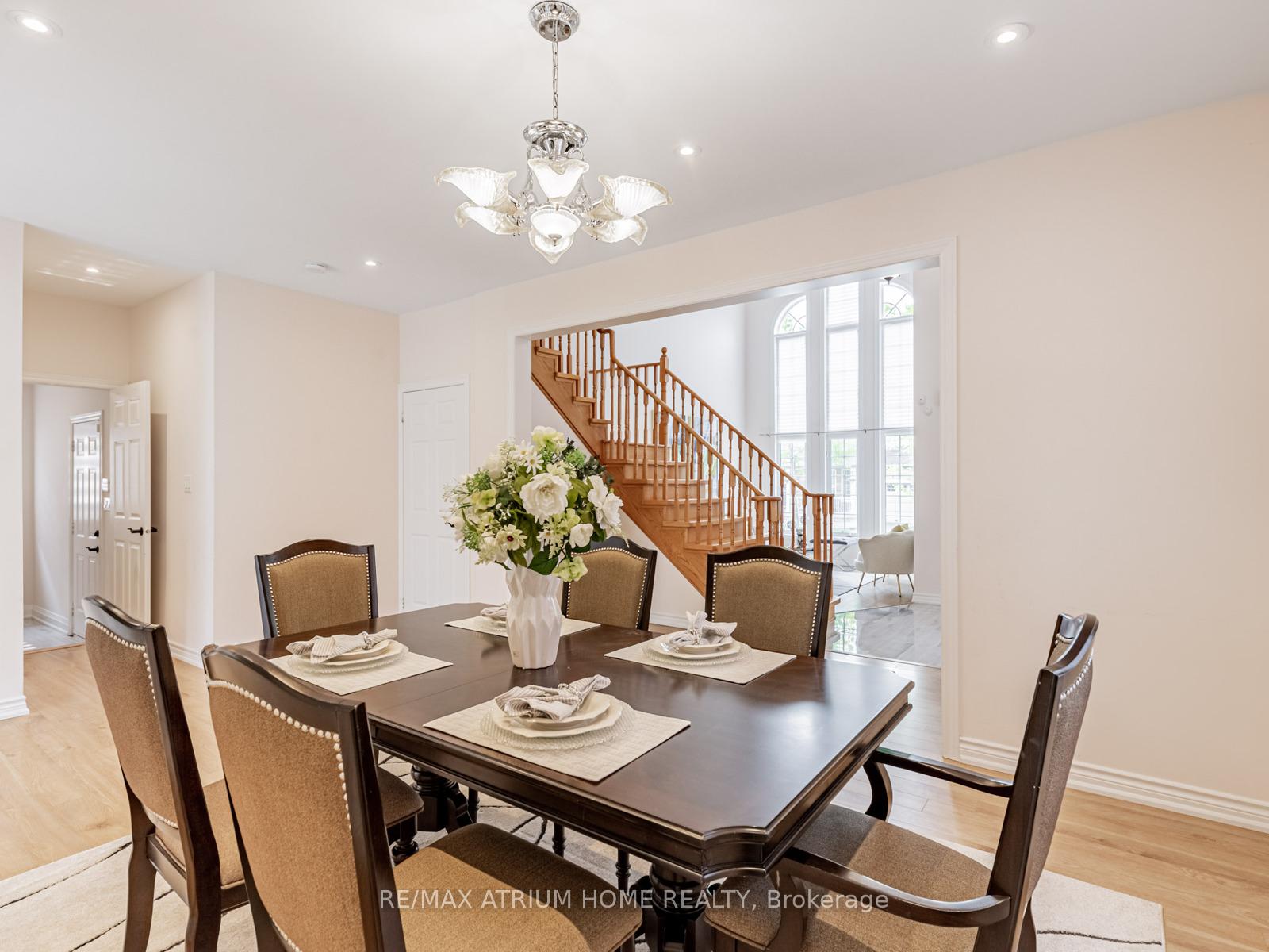 Photo 10 of 15 Pinecrest Street, Markham, Wismer — HOMEH