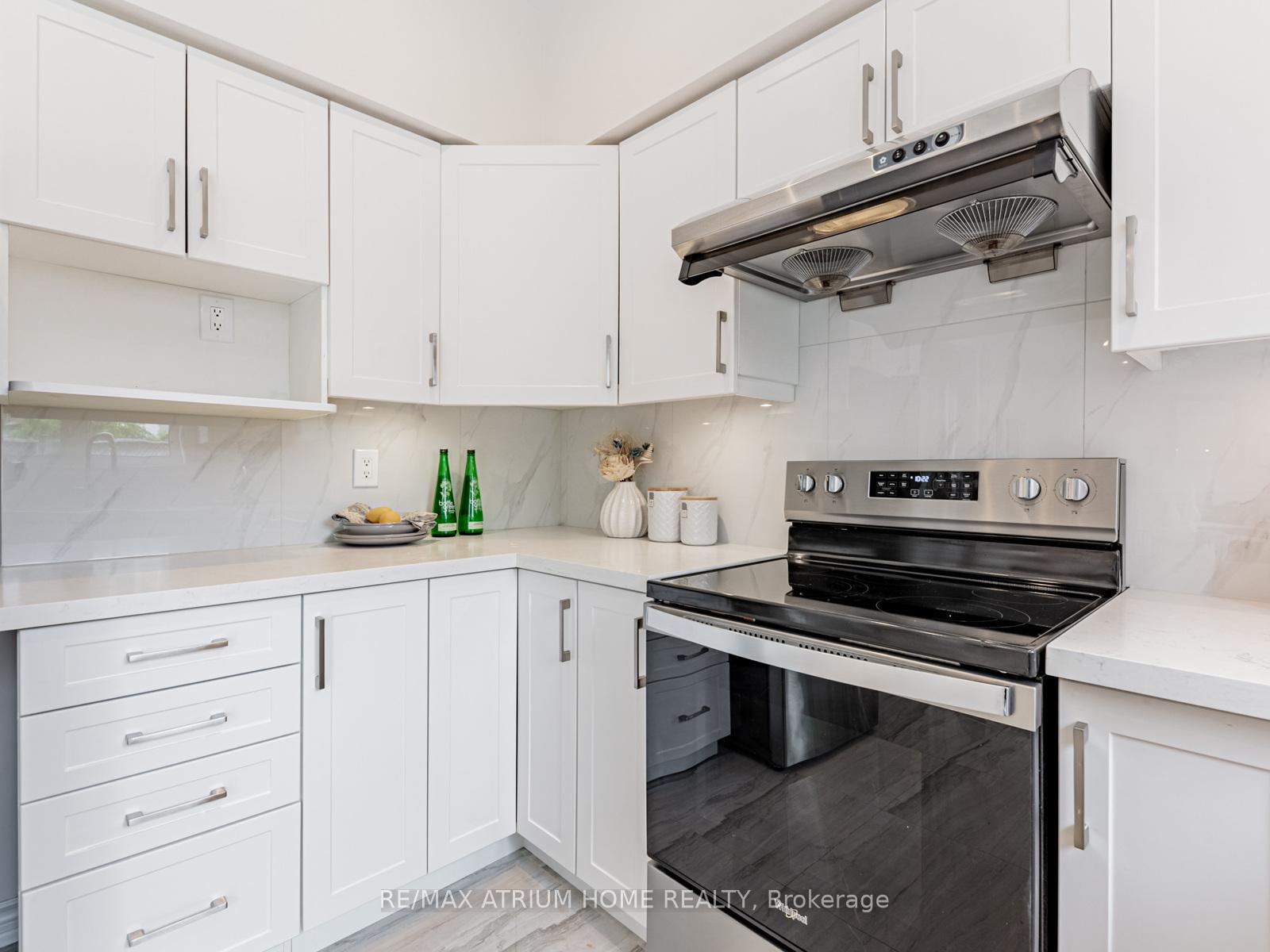 Photo 14 of 15 Pinecrest Street, Markham, Wismer — HOMEH