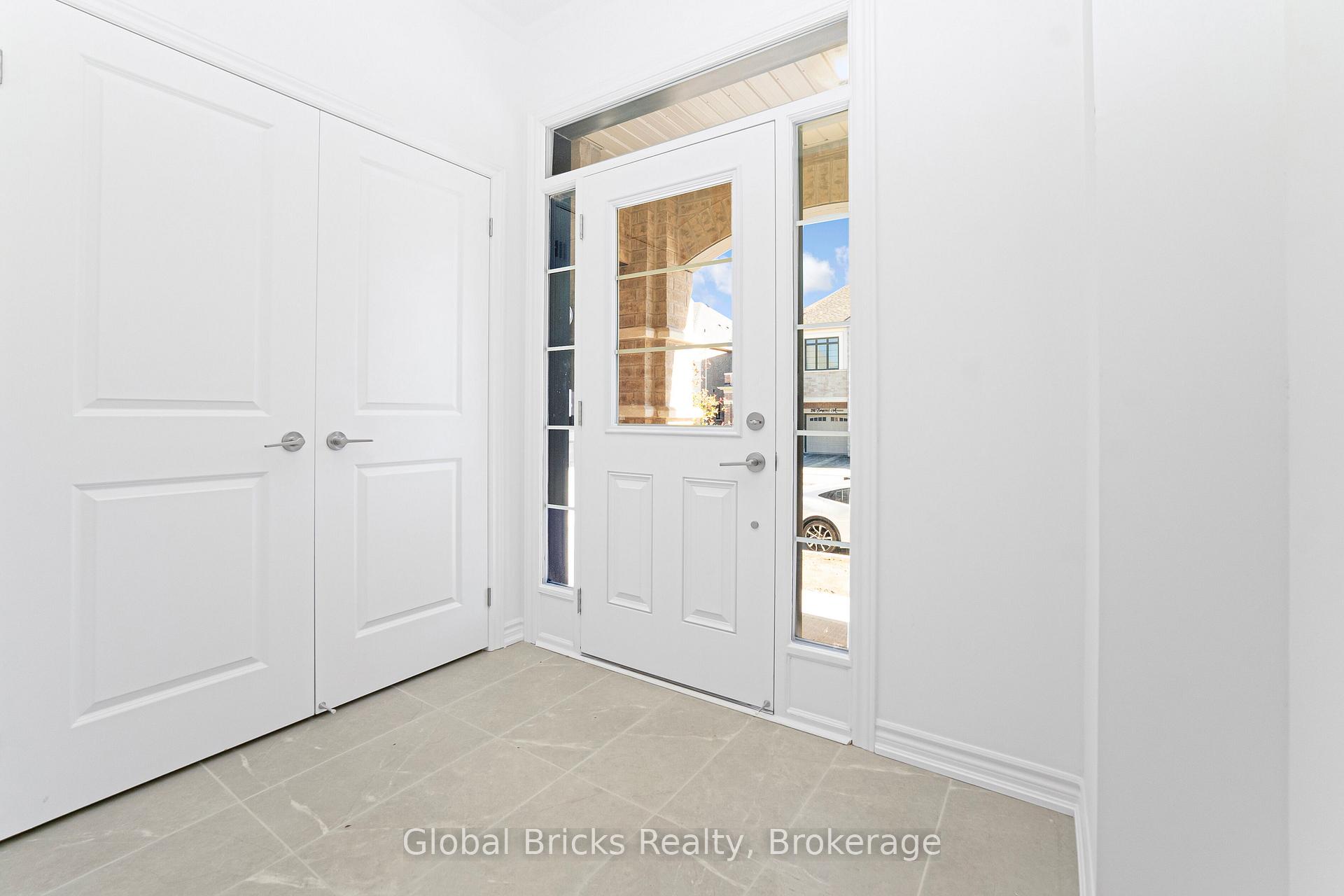Photo 4 of 301 Bergamot Avenue, Milton, Walker — HOMEH