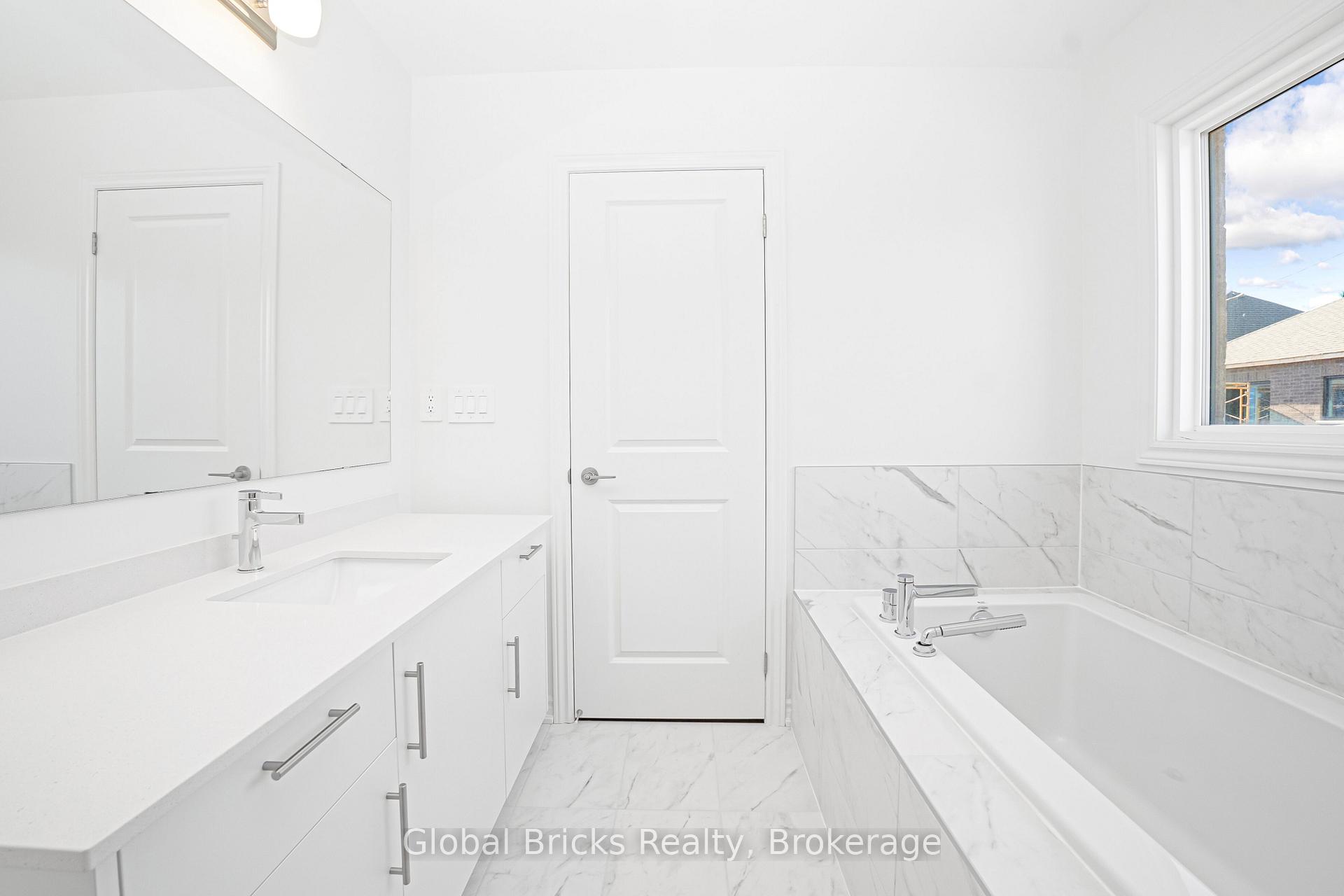 Photo 25 of 301 Bergamot Avenue, Milton, Walker — HOMEH