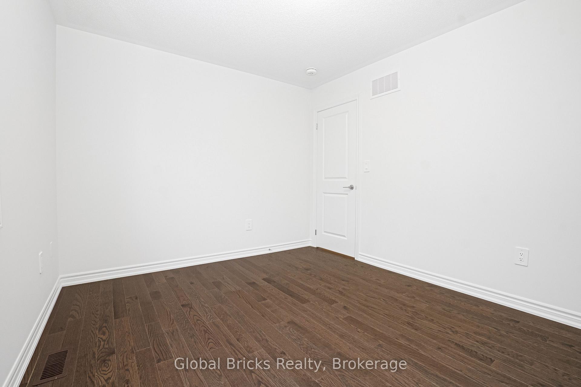 Photo 29 of 301 Bergamot Avenue, Milton, Walker — HOMEH