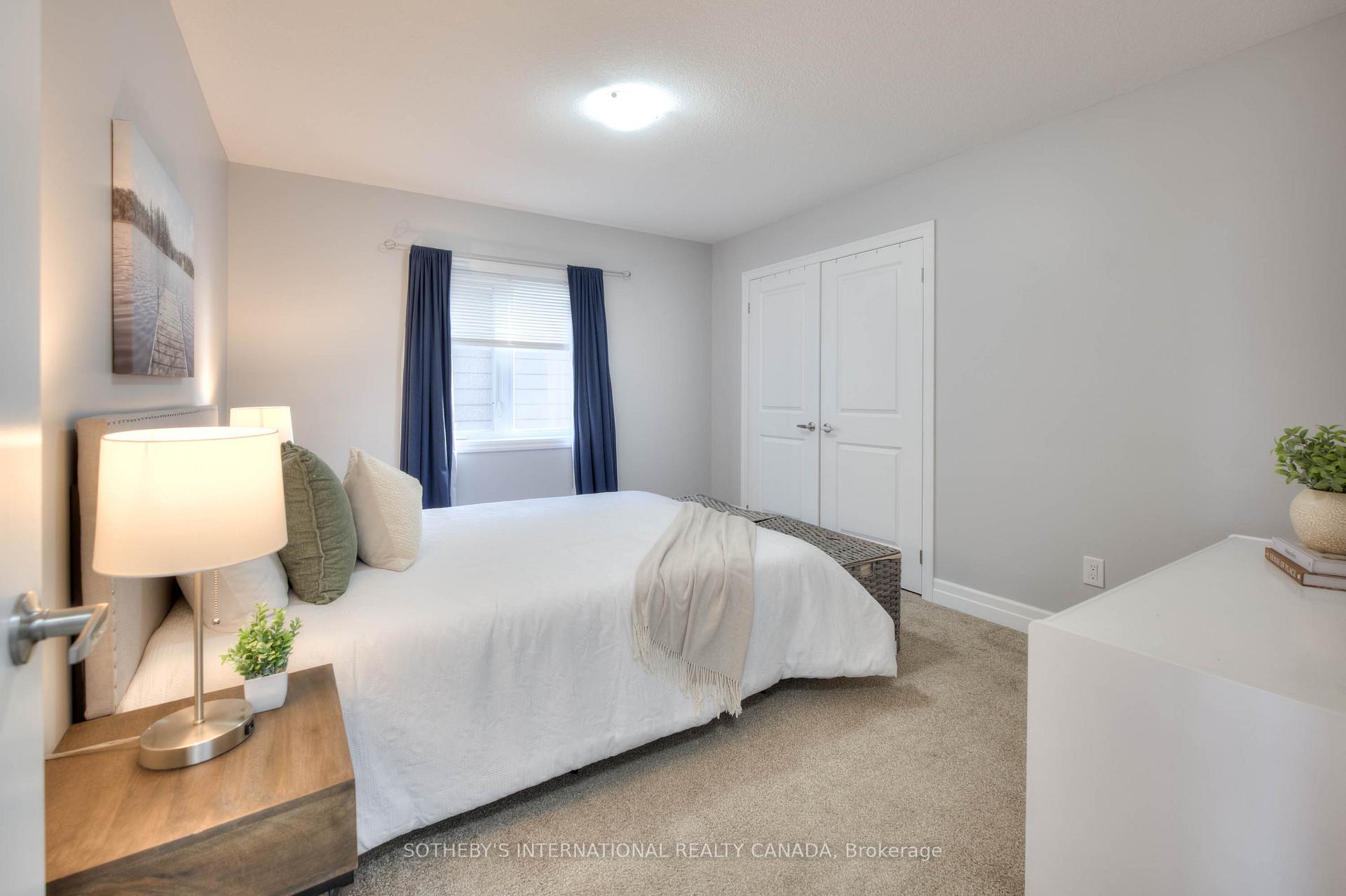 Photo 17 of 23 Pondcliffe Drive, Kitchener — HOMEH