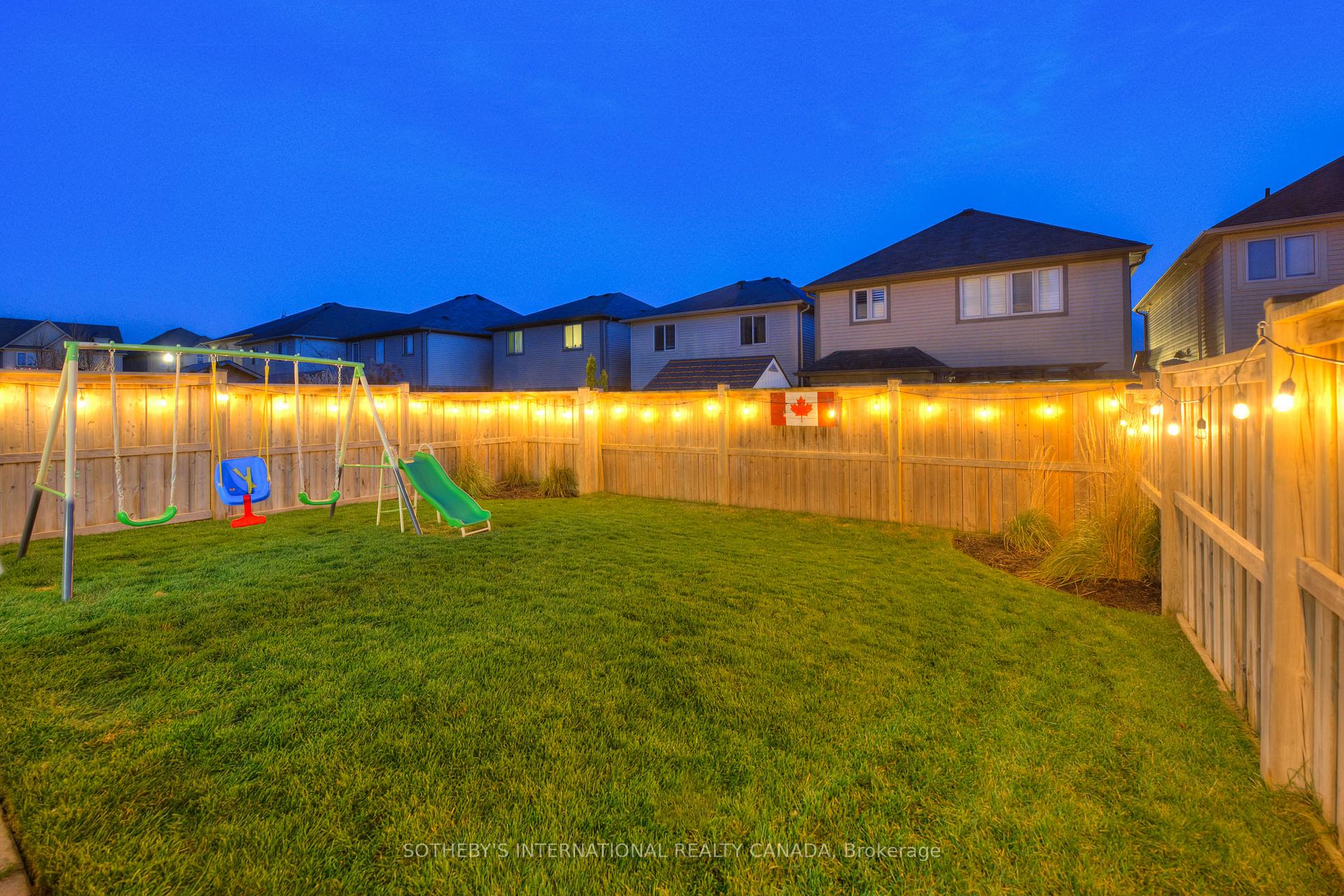 Photo 29 of 23 Pondcliffe Drive, Kitchener — HOMEH
