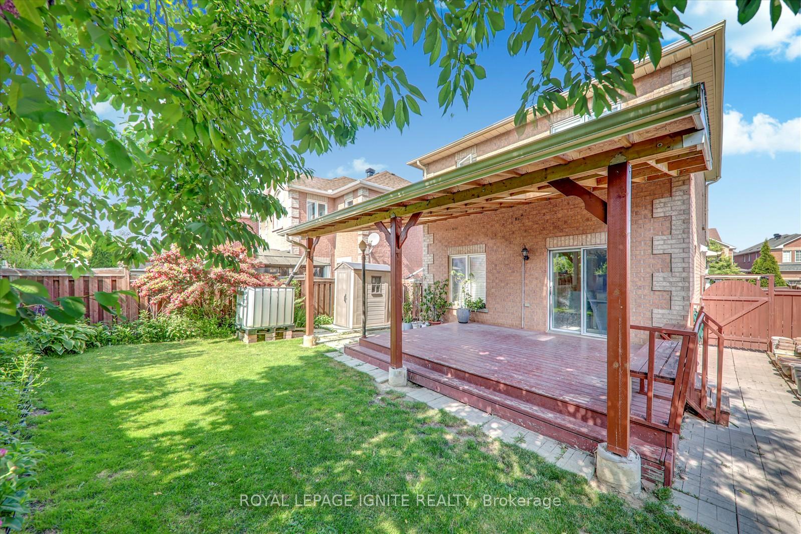 Photo 37 of 69 Sandham Crescent, Markham, Middlefield — HOMEH