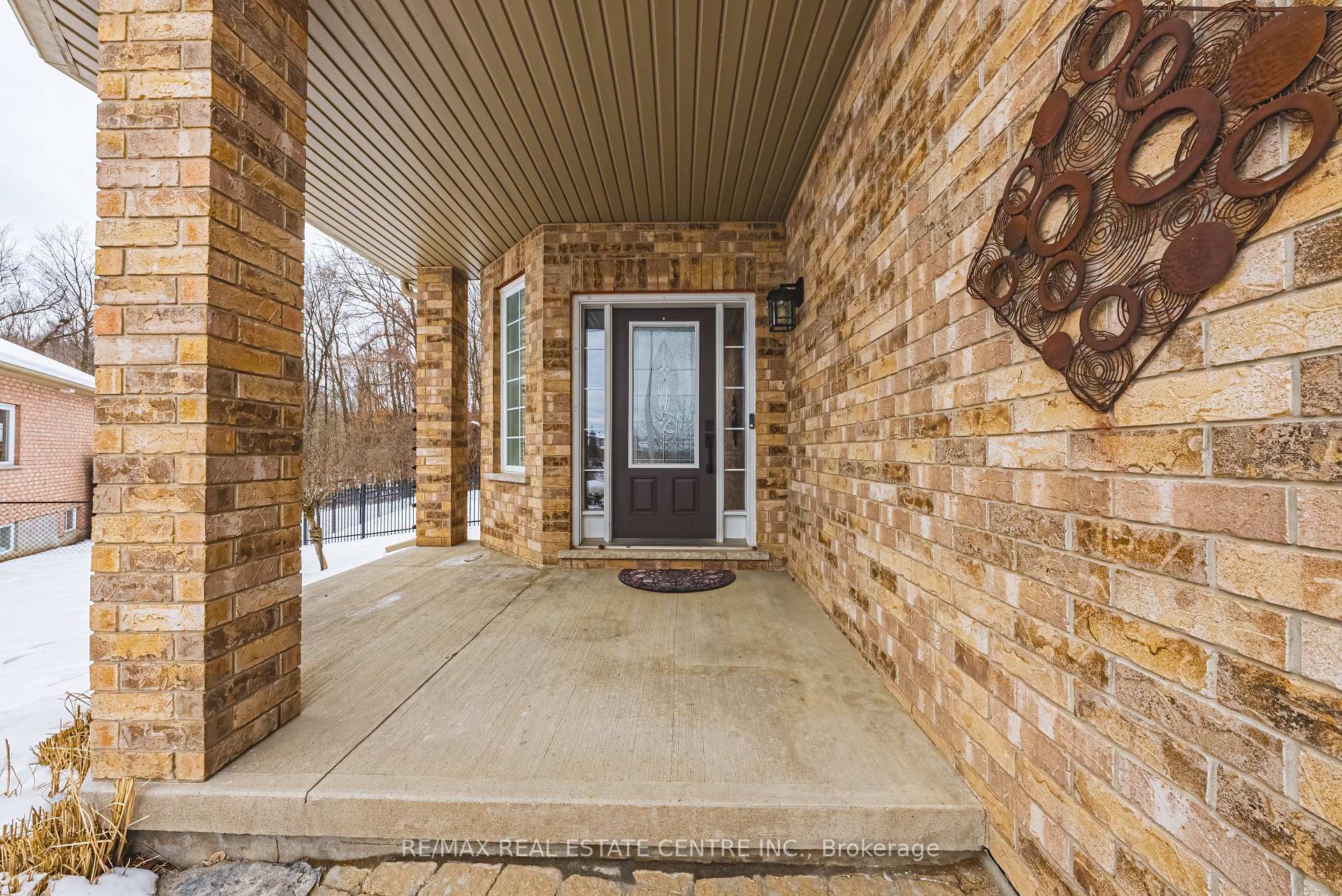 Photo 5 of 524 Country Clair Place, Kitchener — HOMEH