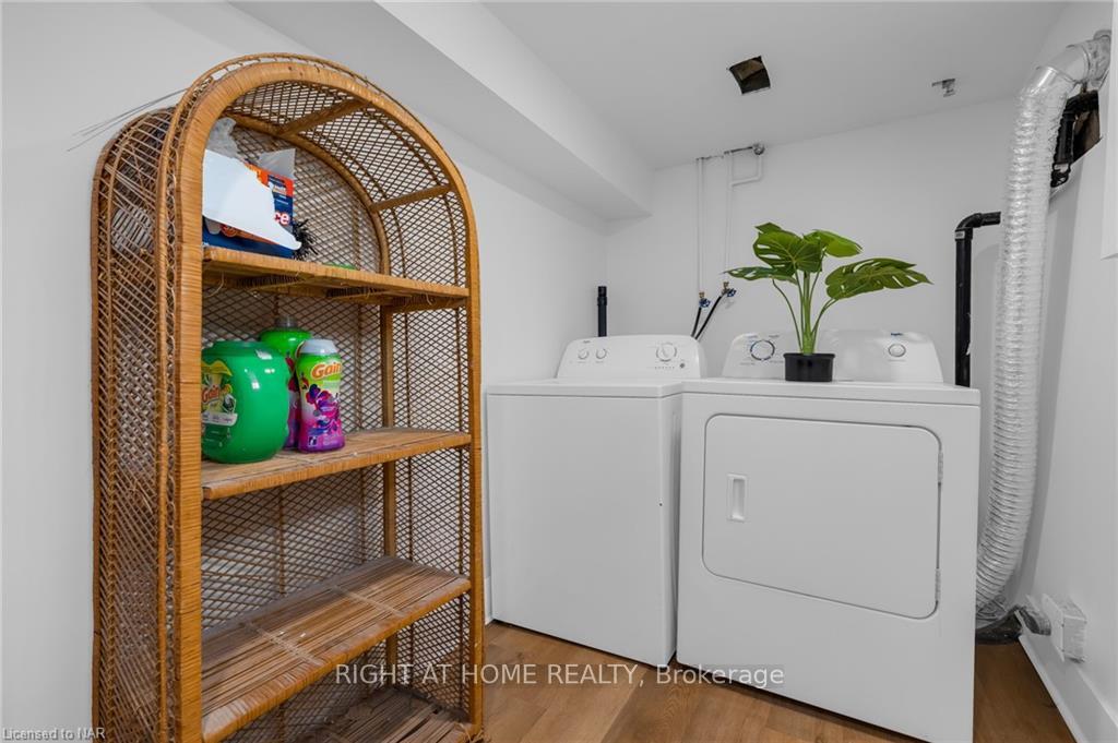 Photo 12 of 1861 Main Street E, Hamilton, McQuesten — HOMEH