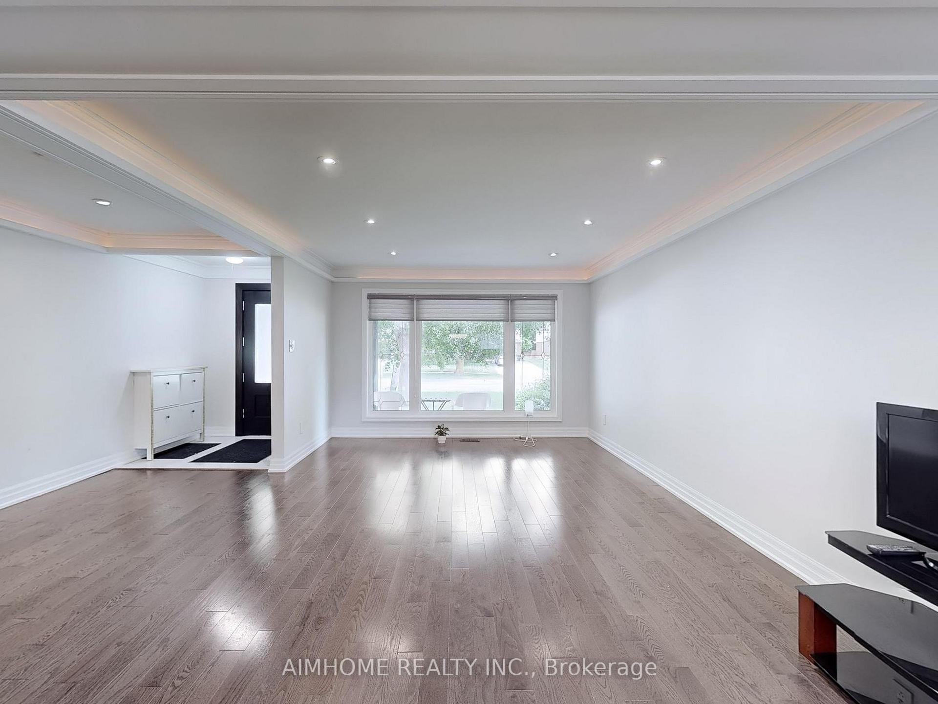 Photo 5 of Unit Main-1, 51 Royal Orchard Boulevard, Markham, Royal Orchard — HOMEH