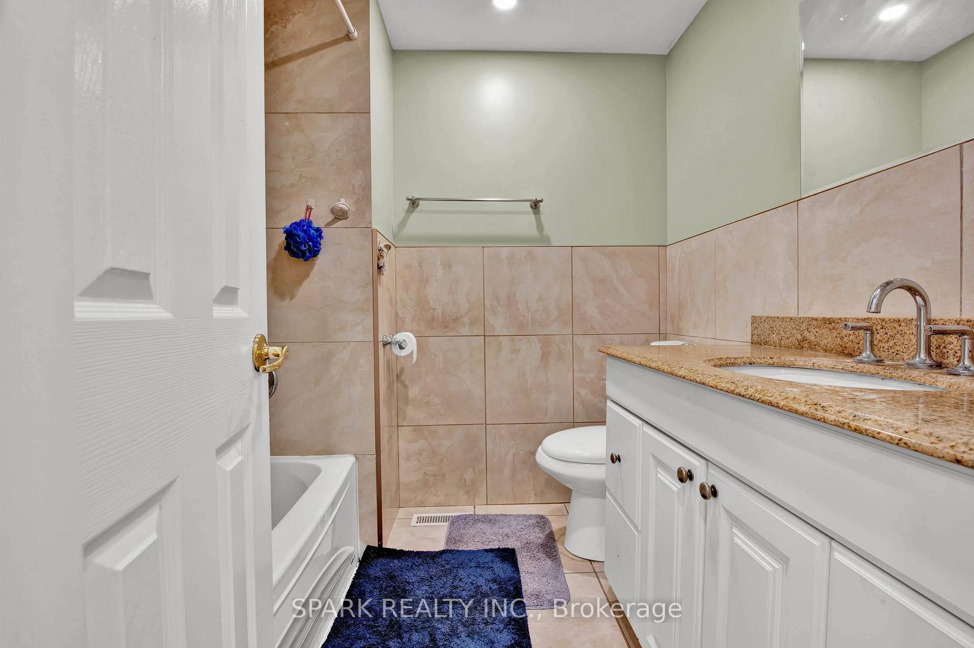Photo 20 of 65 Dalegrove Drive, Kitchener, Victoria Hills — HOMEH