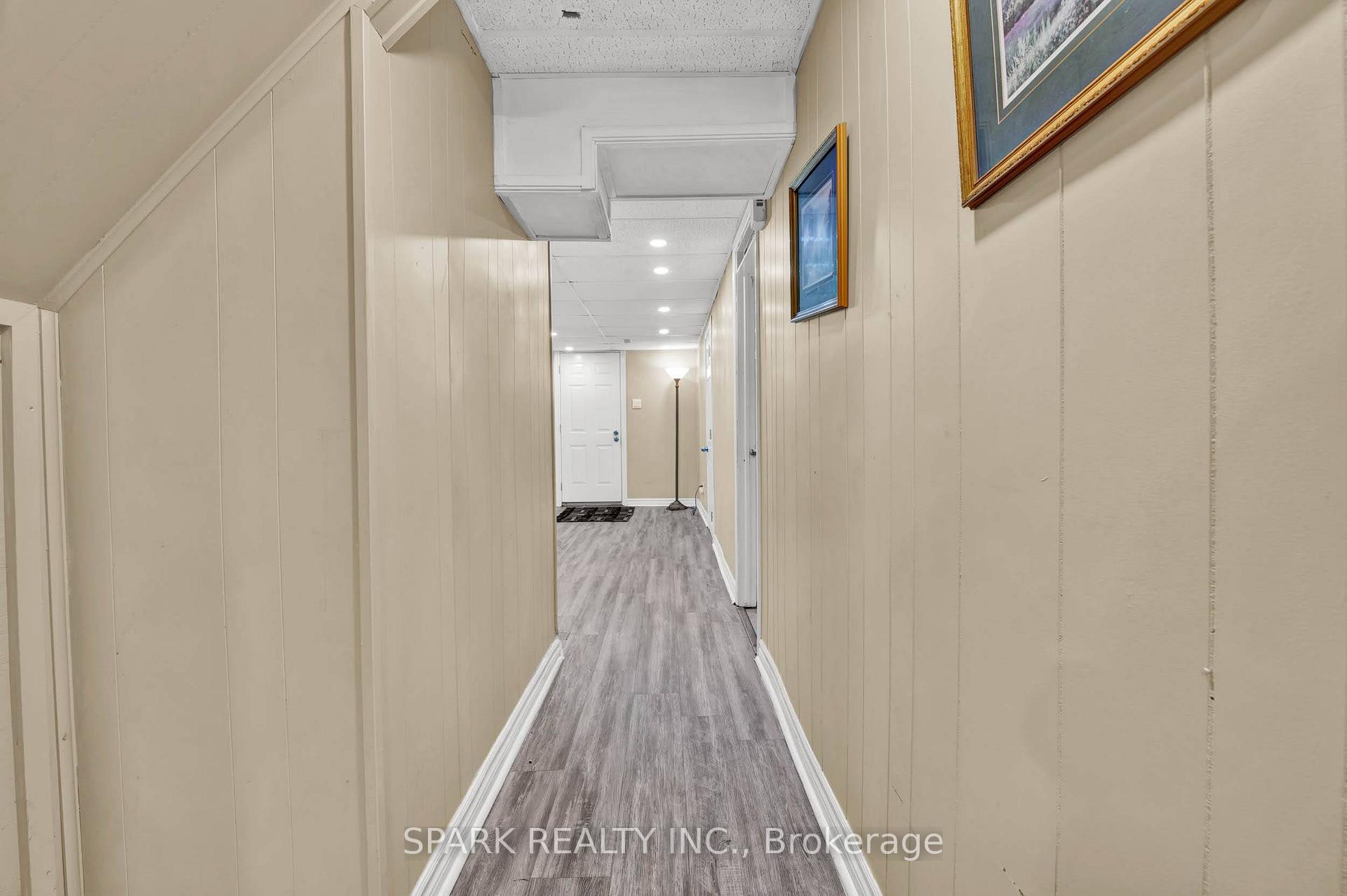 Photo 25 of 65 Dalegrove Drive, Kitchener, Victoria Hills — HOMEH