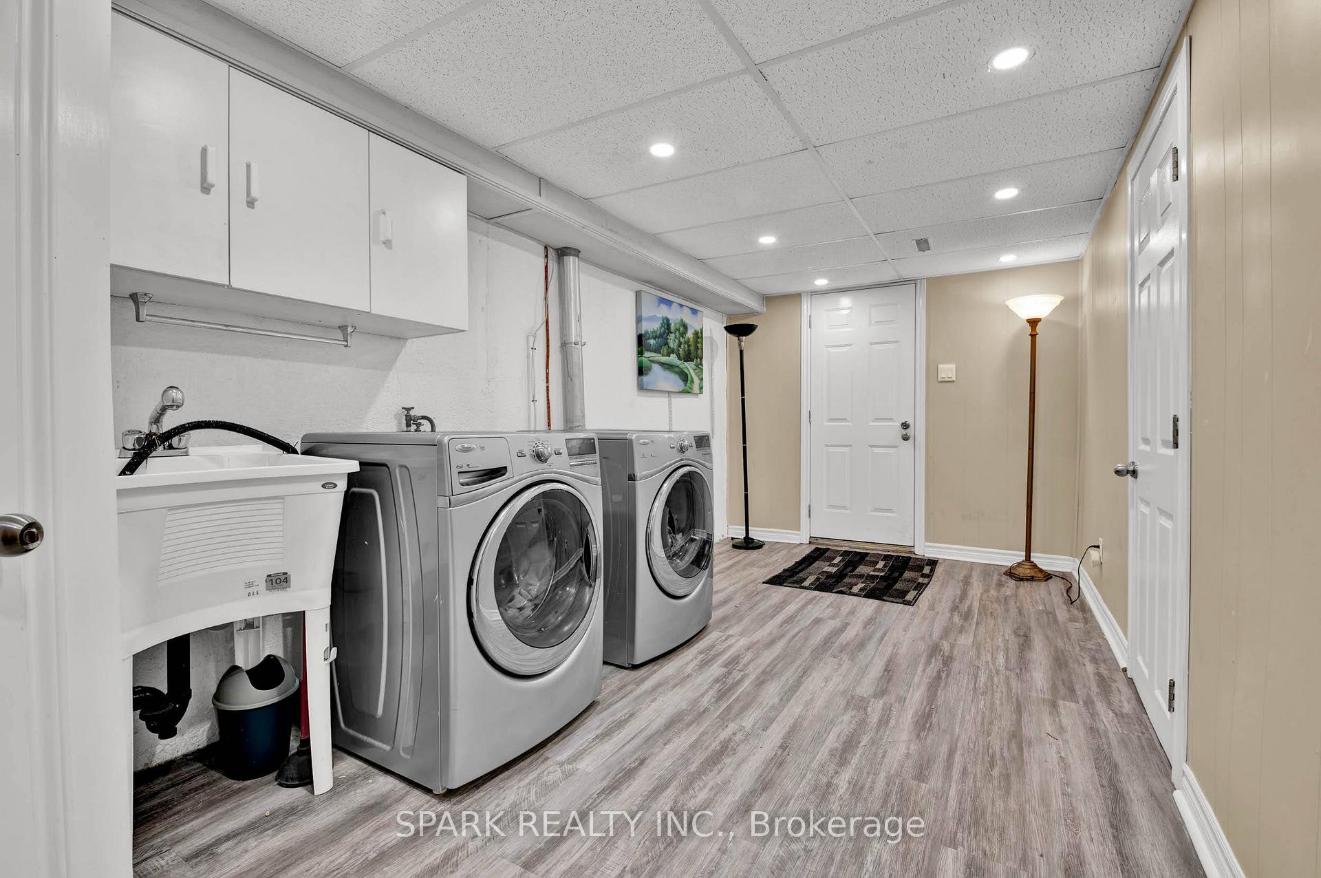 Photo 28 of 65 Dalegrove Drive, Kitchener, Victoria Hills — HOMEH
