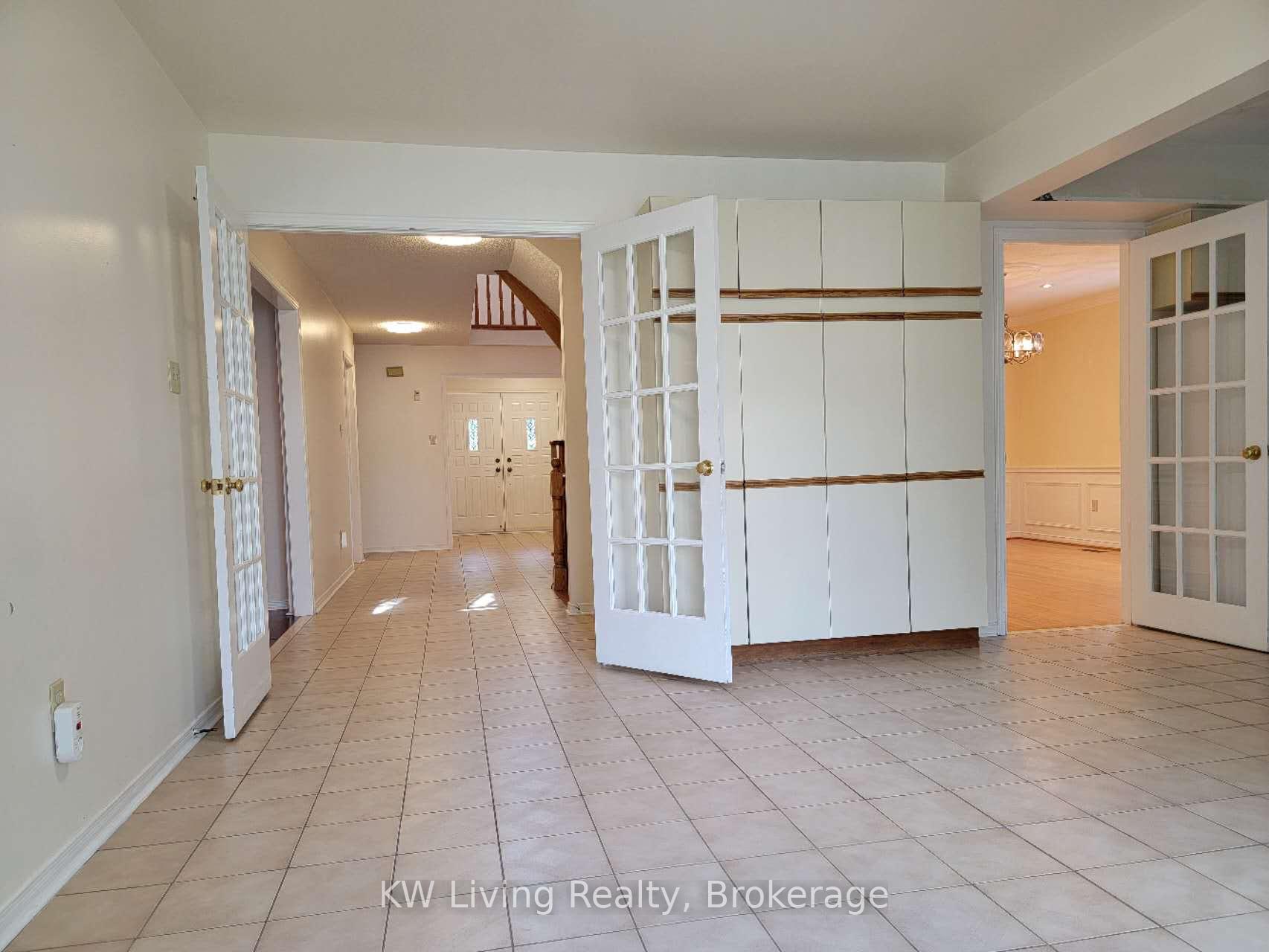 Photo 10 of 58 Montrose Crescent, Markham, Unionville — HOMEH