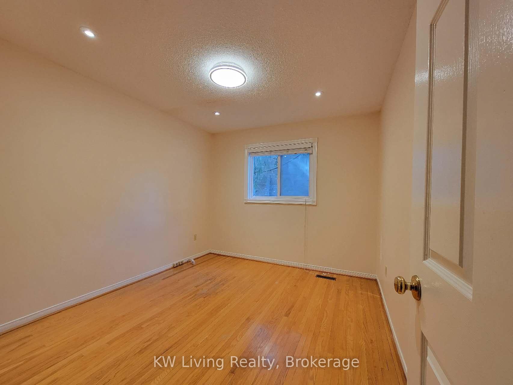 Photo 14 of 58 Montrose Crescent, Markham, Unionville — HOMEH