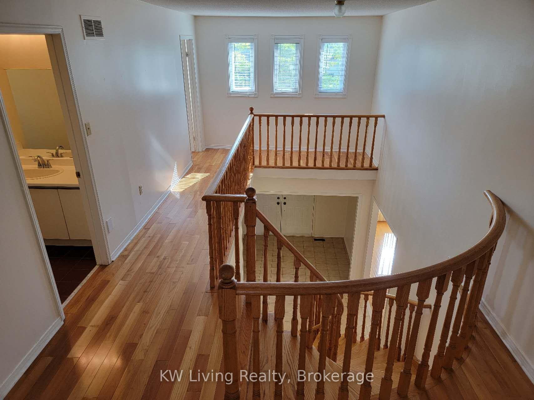 Photo 15 of 58 Montrose Crescent, Markham, Unionville — HOMEH