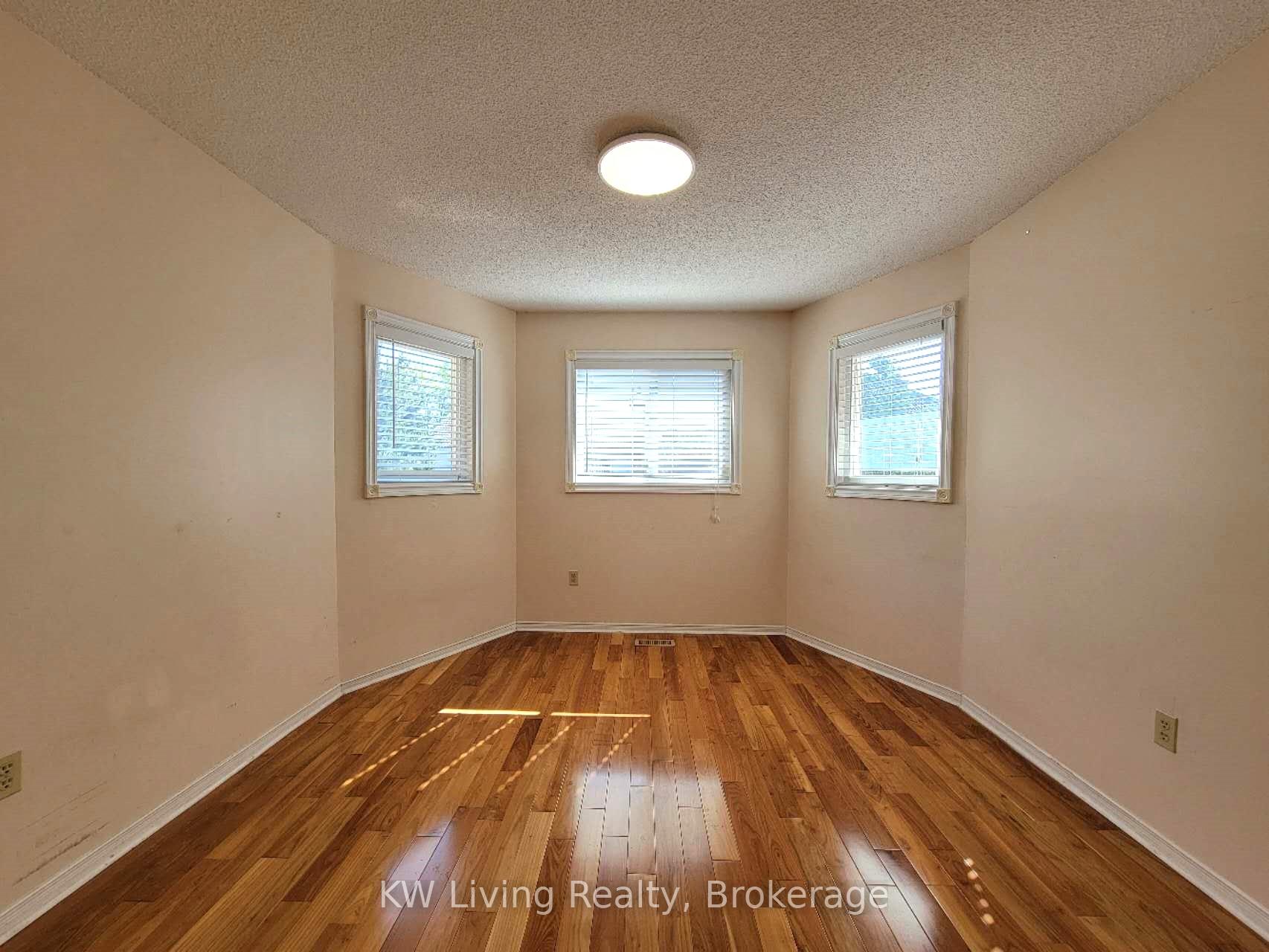 Photo 19 of 58 Montrose Crescent, Markham, Unionville — HOMEH