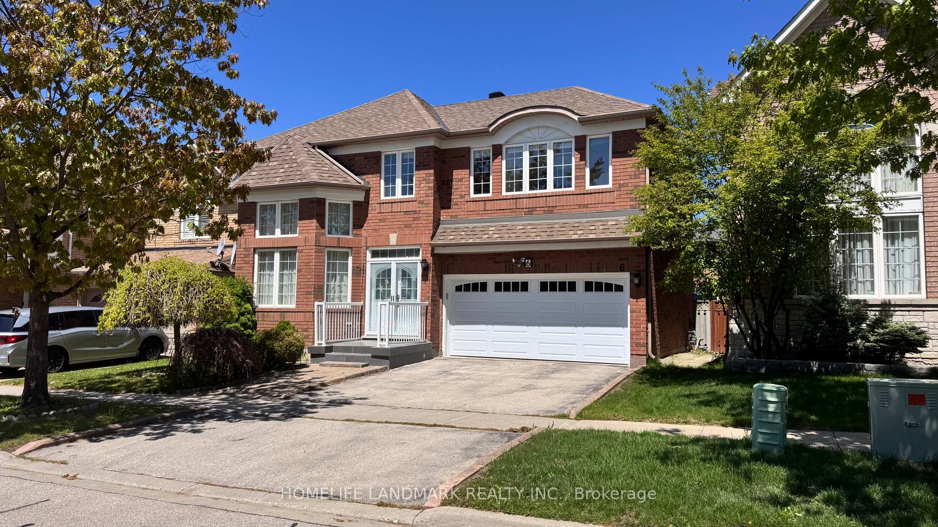 Photo 1 of 6 Saxony Drive, Markham, Berczy — HOMEH