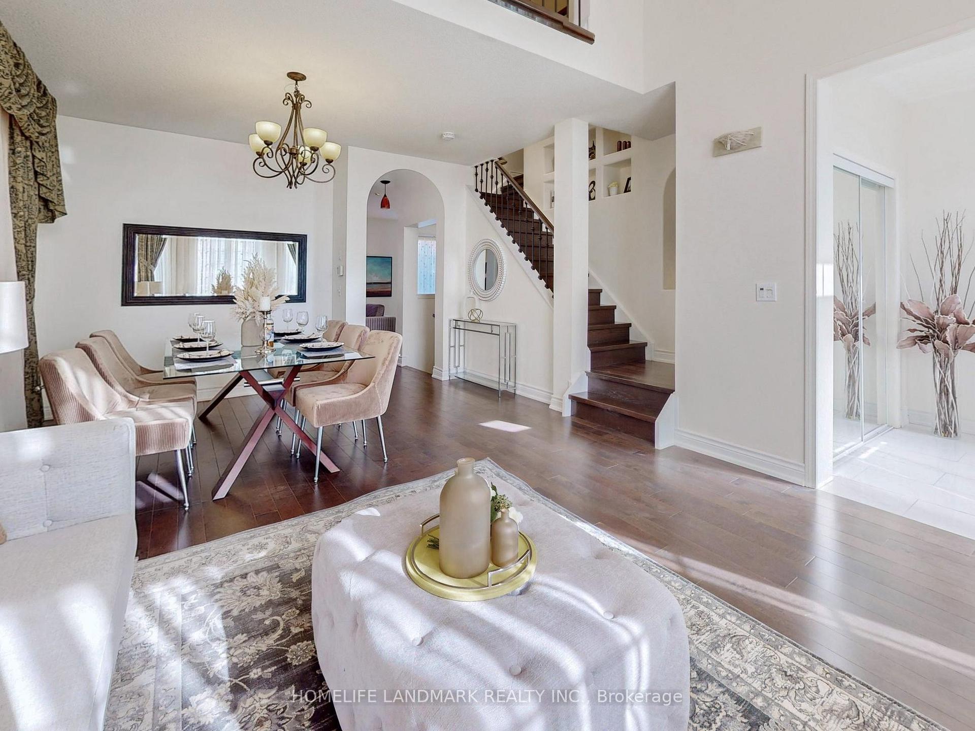 Photo 6 of 6 Saxony Drive, Markham, Berczy — HOMEH