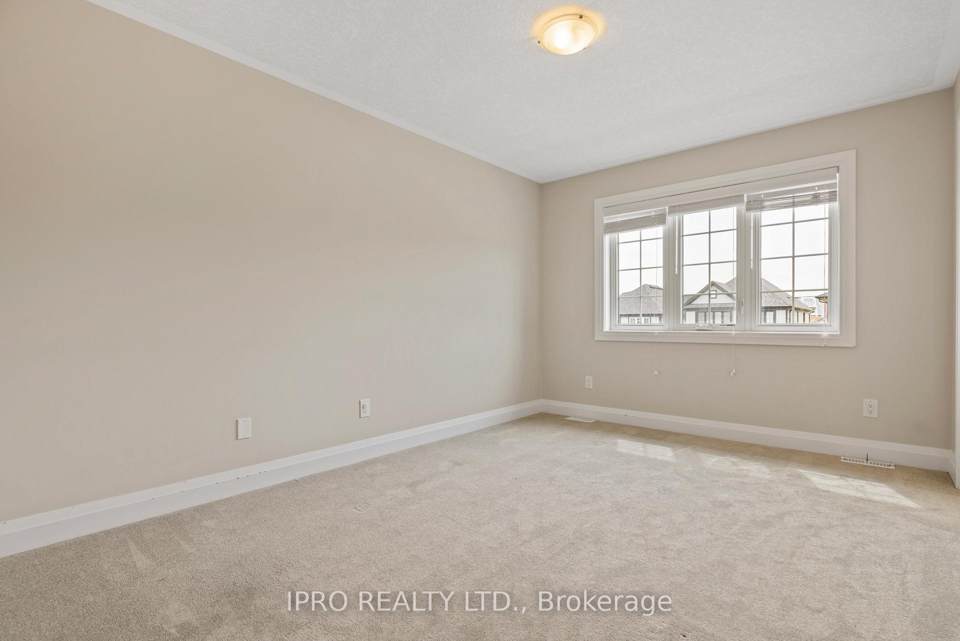 Photo 14 of 208 Woodbine Avenue, Kitchener — HOMEH