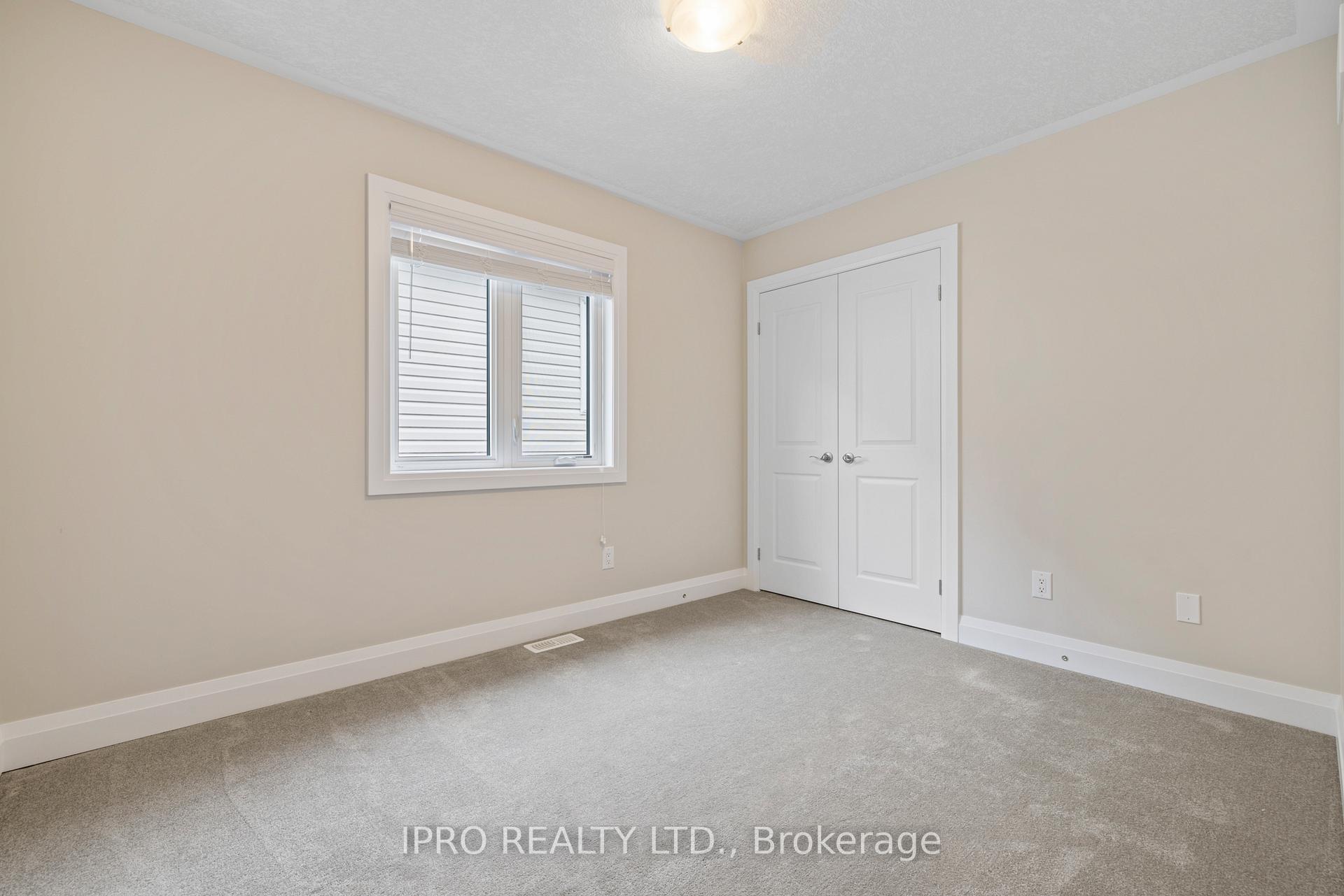 Photo 15 of 208 Woodbine Avenue, Kitchener — HOMEH