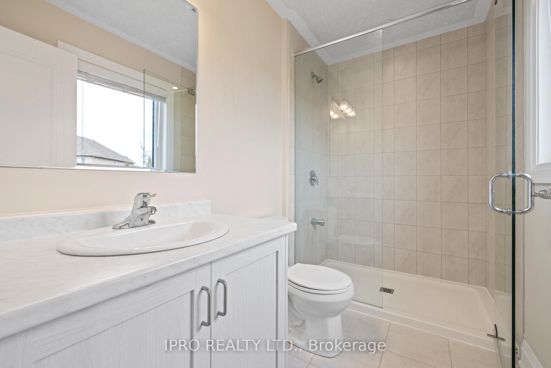Photo 18 of 208 Woodbine Avenue, Kitchener — HOMEH
