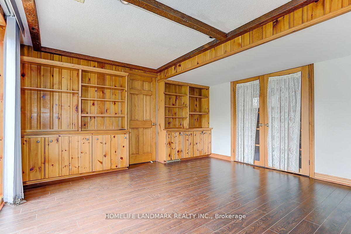 Photo 14 of 25 Oakcrest Avenue, Markham, Village Green-South Unionville — HOMEH